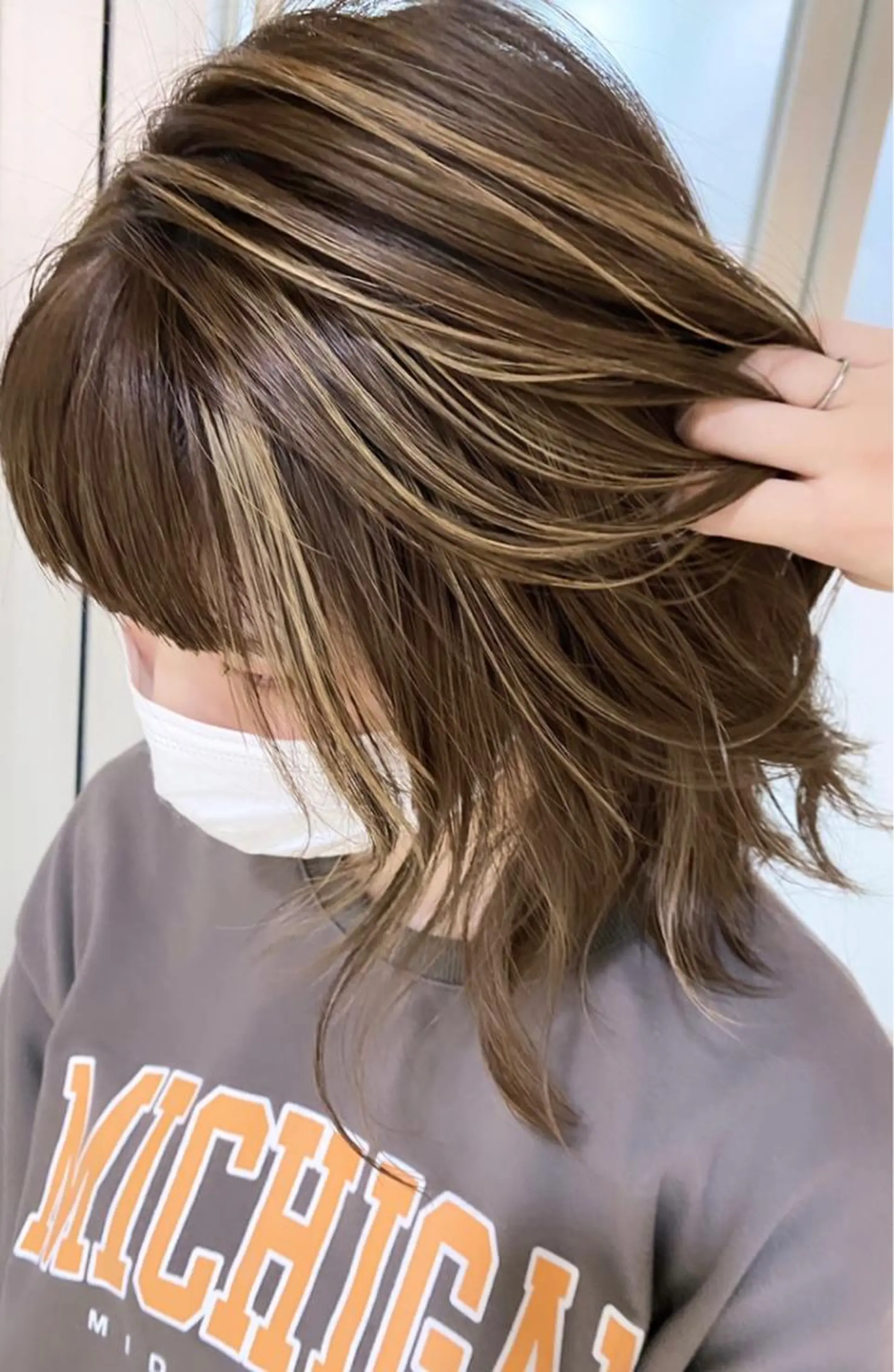 ロング カラー ハイライトカラー ハイライト souco/ moenoのヘアスタイル