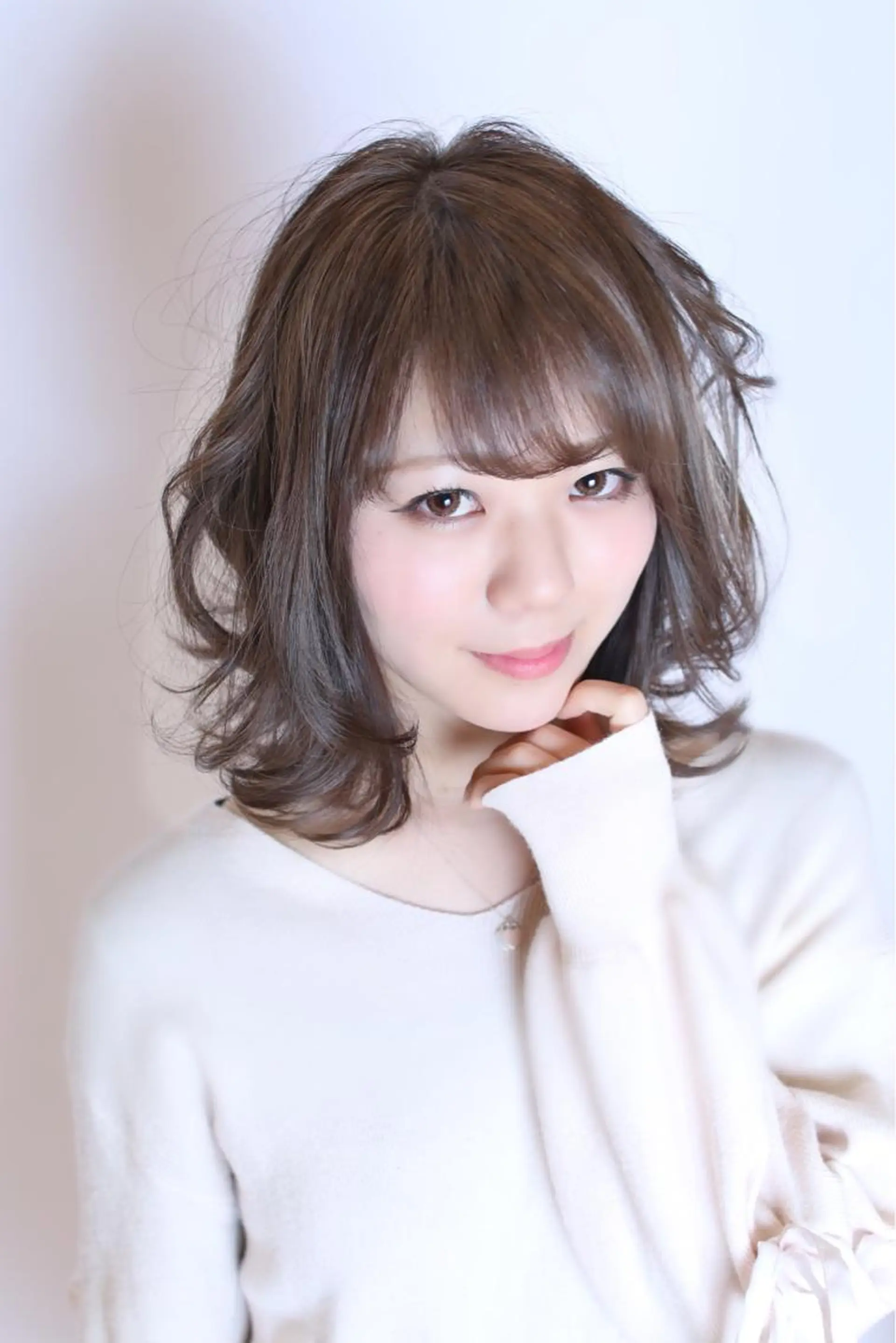 ミディアム カラー パーマ 小島 脩のヘアスタイル