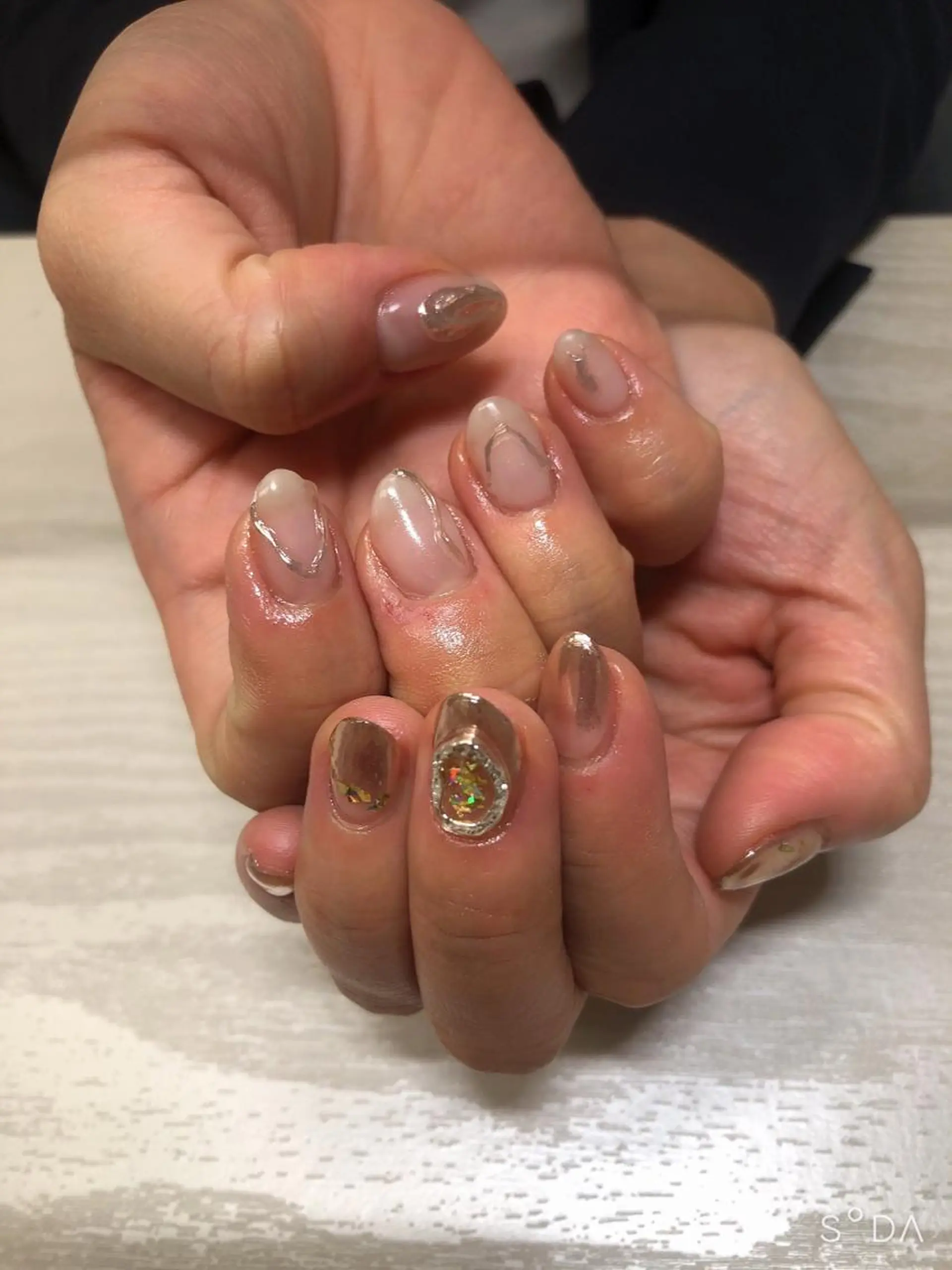 ネイル ニュアンスネイル ハンドネイル 吉野✨ ネイルデザイナー✨のネイルデザイン