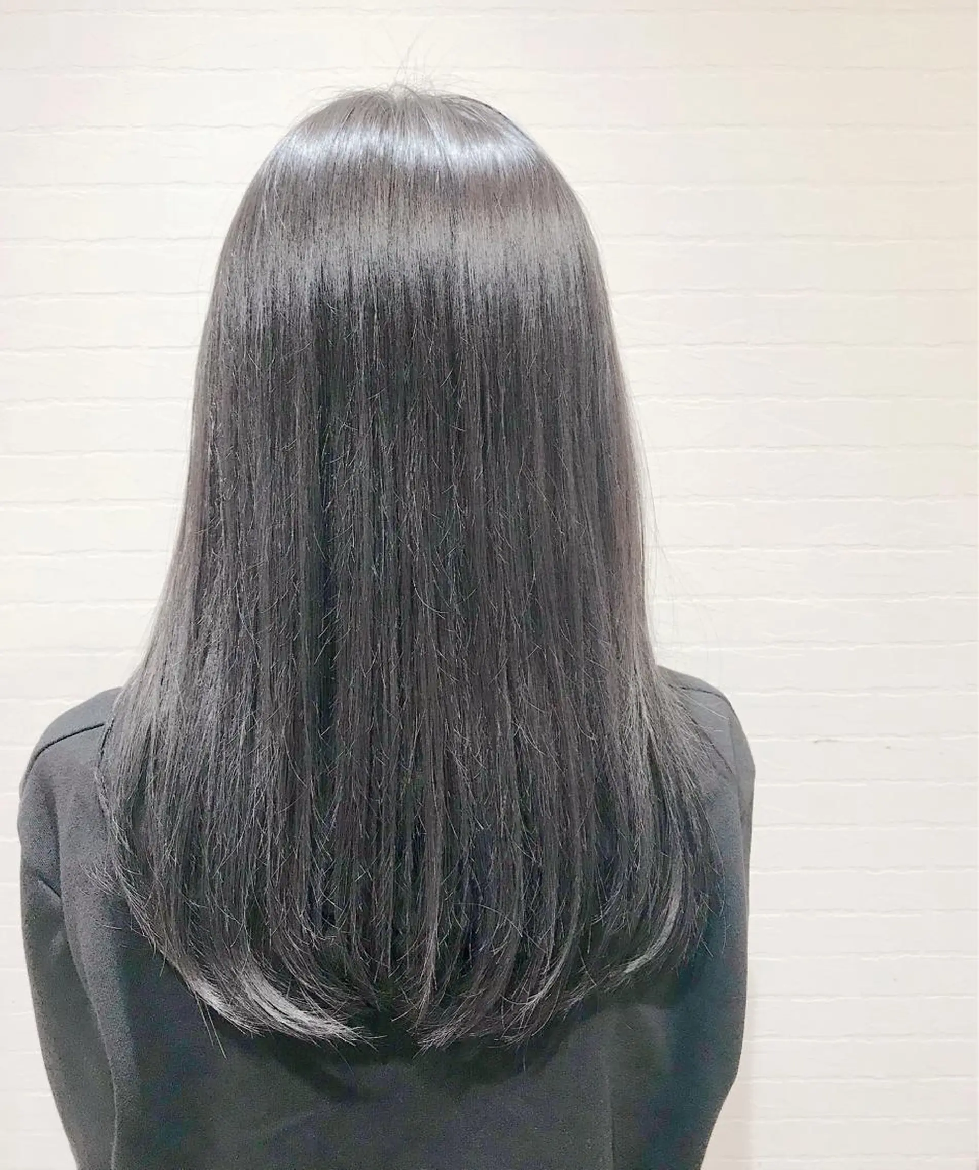 セミロング カラー アッシュ グラデーションカラー GRANLUSSO 〜グランルッソ駅前店所属・木口 嘉美のヘアスタイル