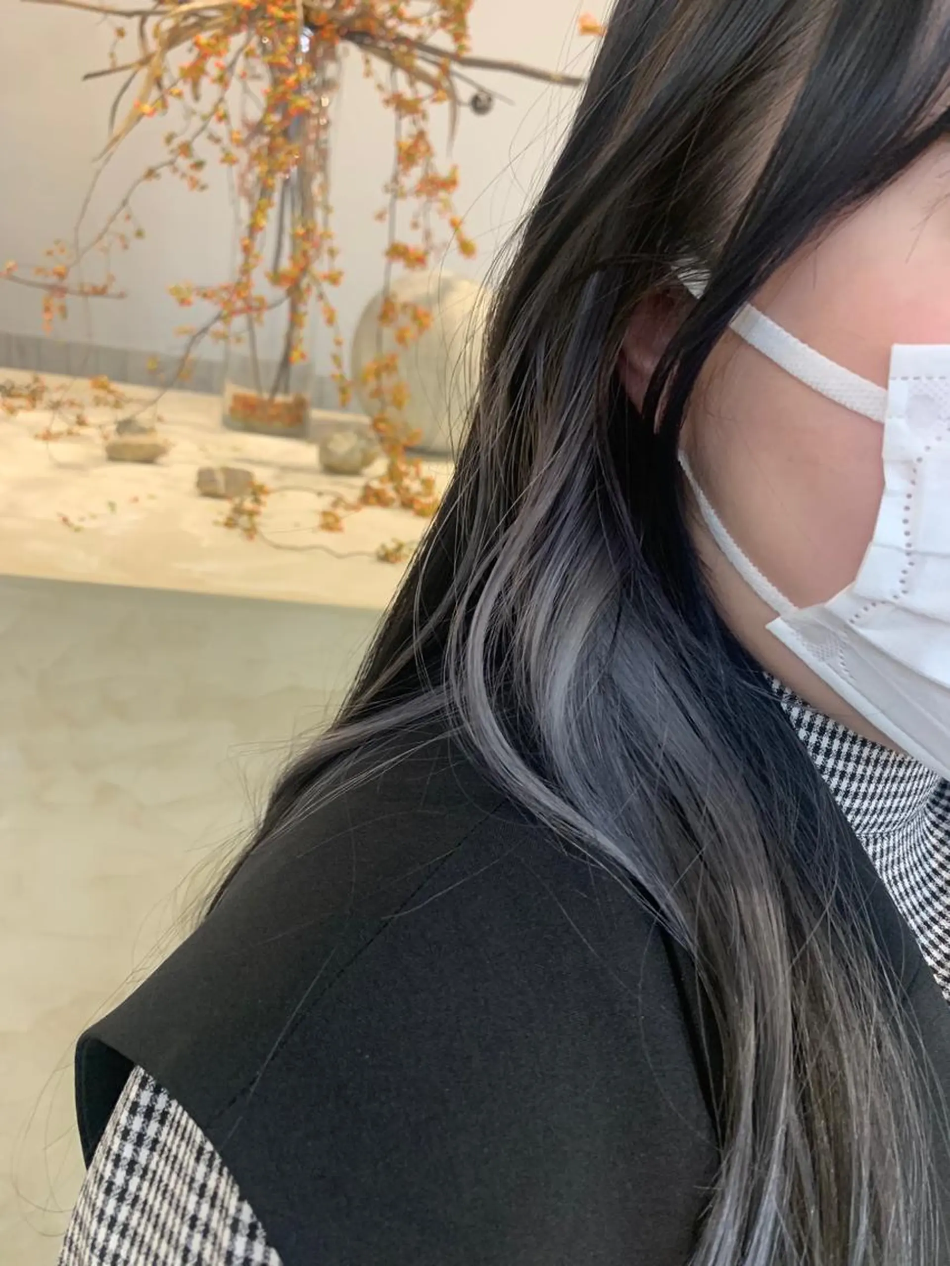 ロング カラー ブリーチ Terve. 水野 菜々香のヘアスタイル