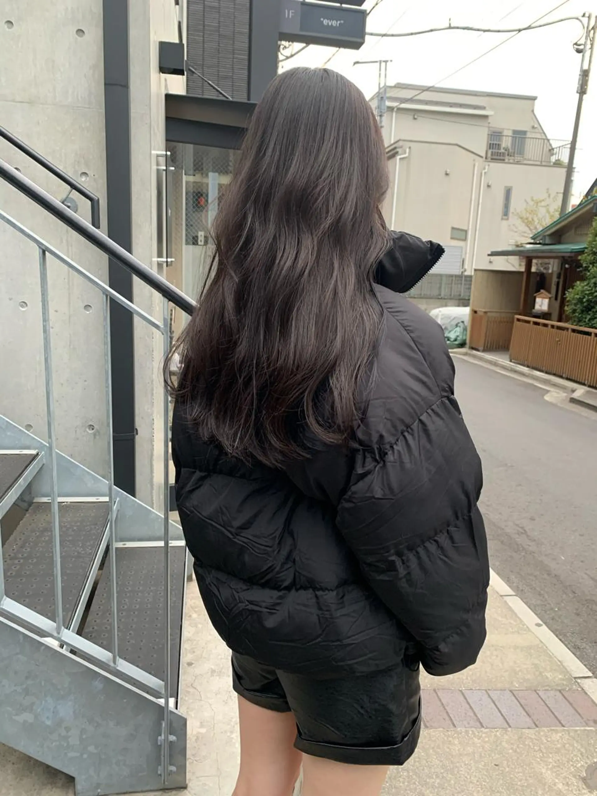 ロング カラー 透明感カラー トリートメント 柔らかブラウン/顔周 りレイヤー♡ユウシのヘアスタイル