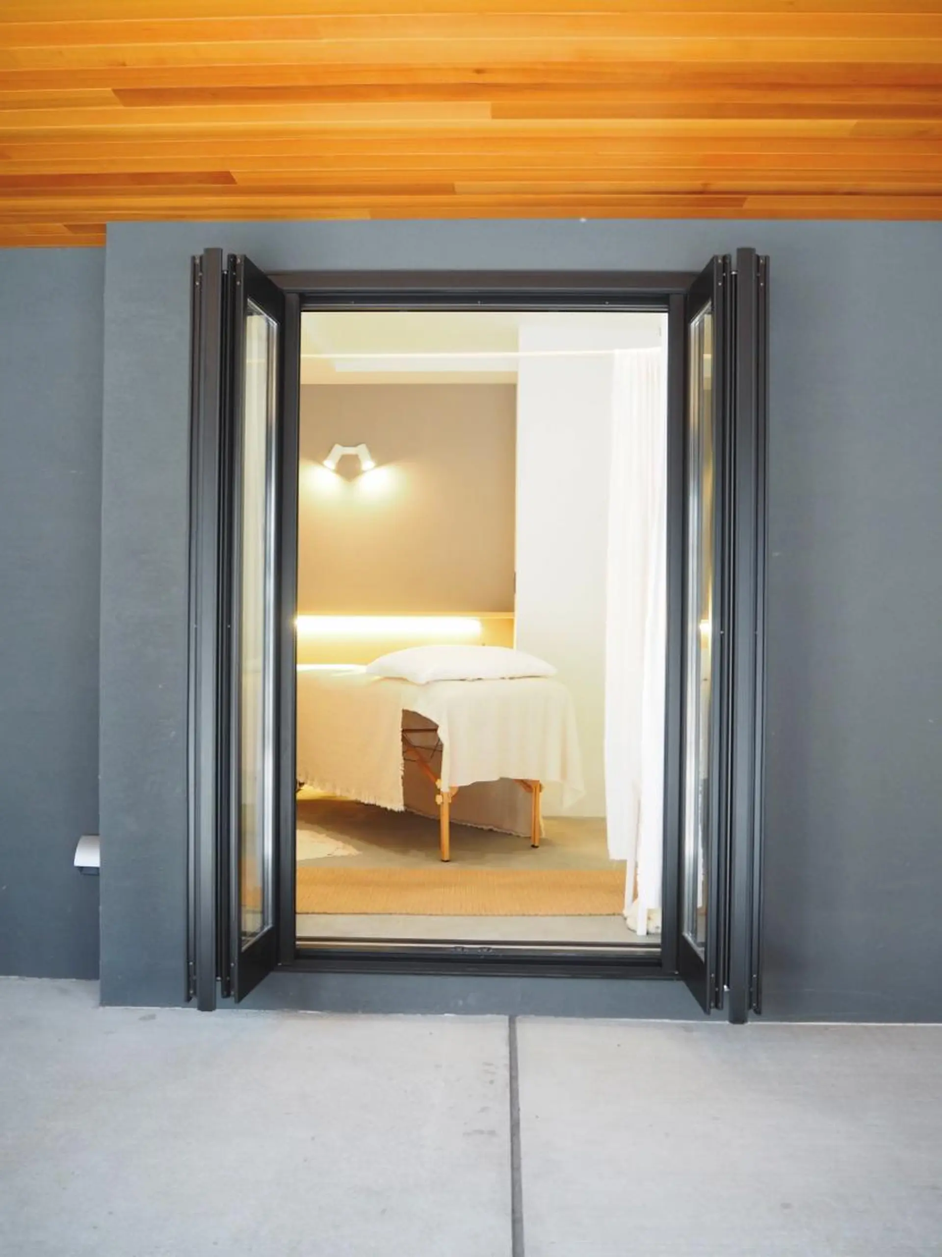 ナチュピ所属・シュガーリングサロン ナチュピのエステ・リラクイメージ