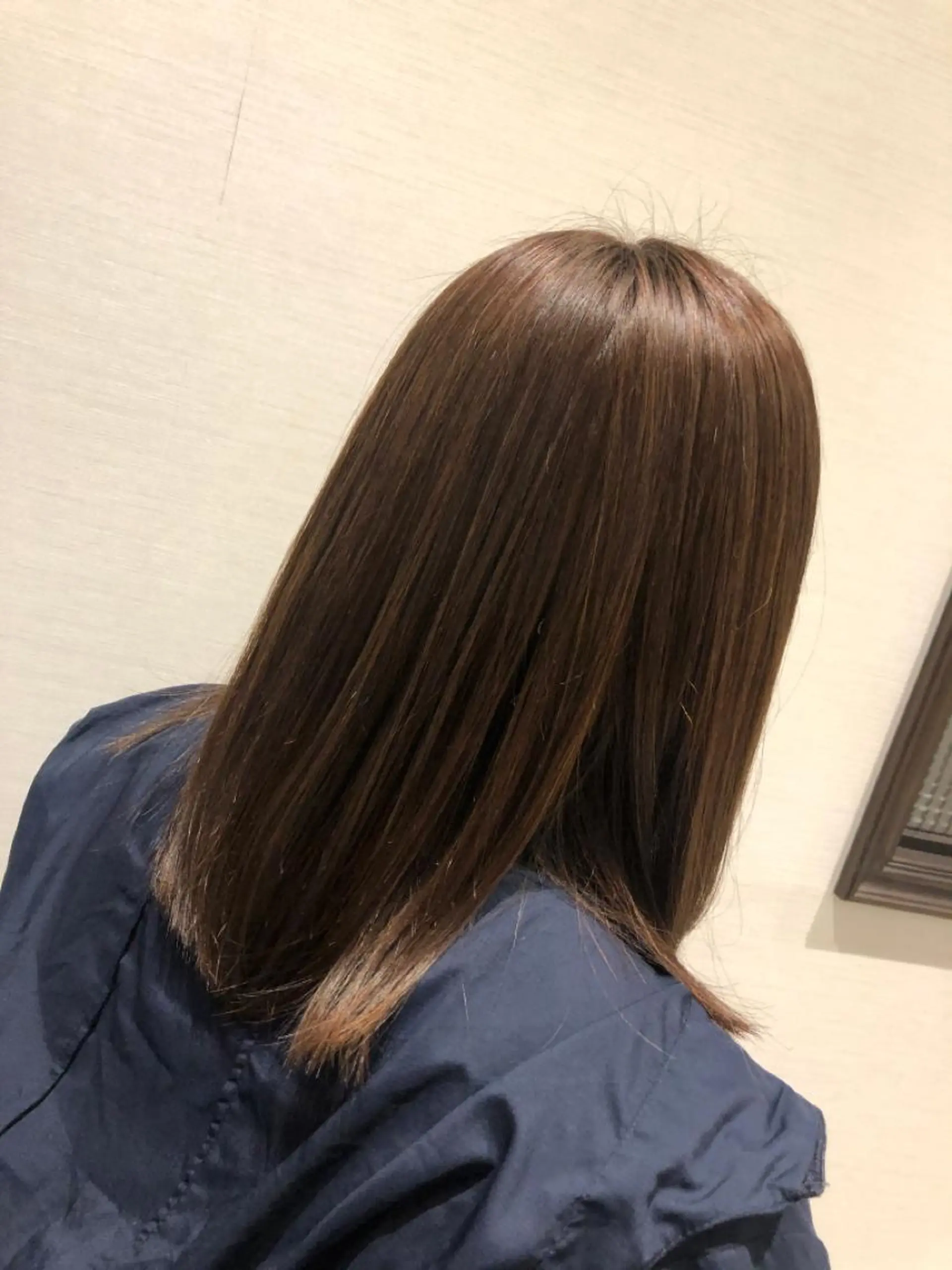 ミディアム 櫻井 麻彩のヘアスタイル