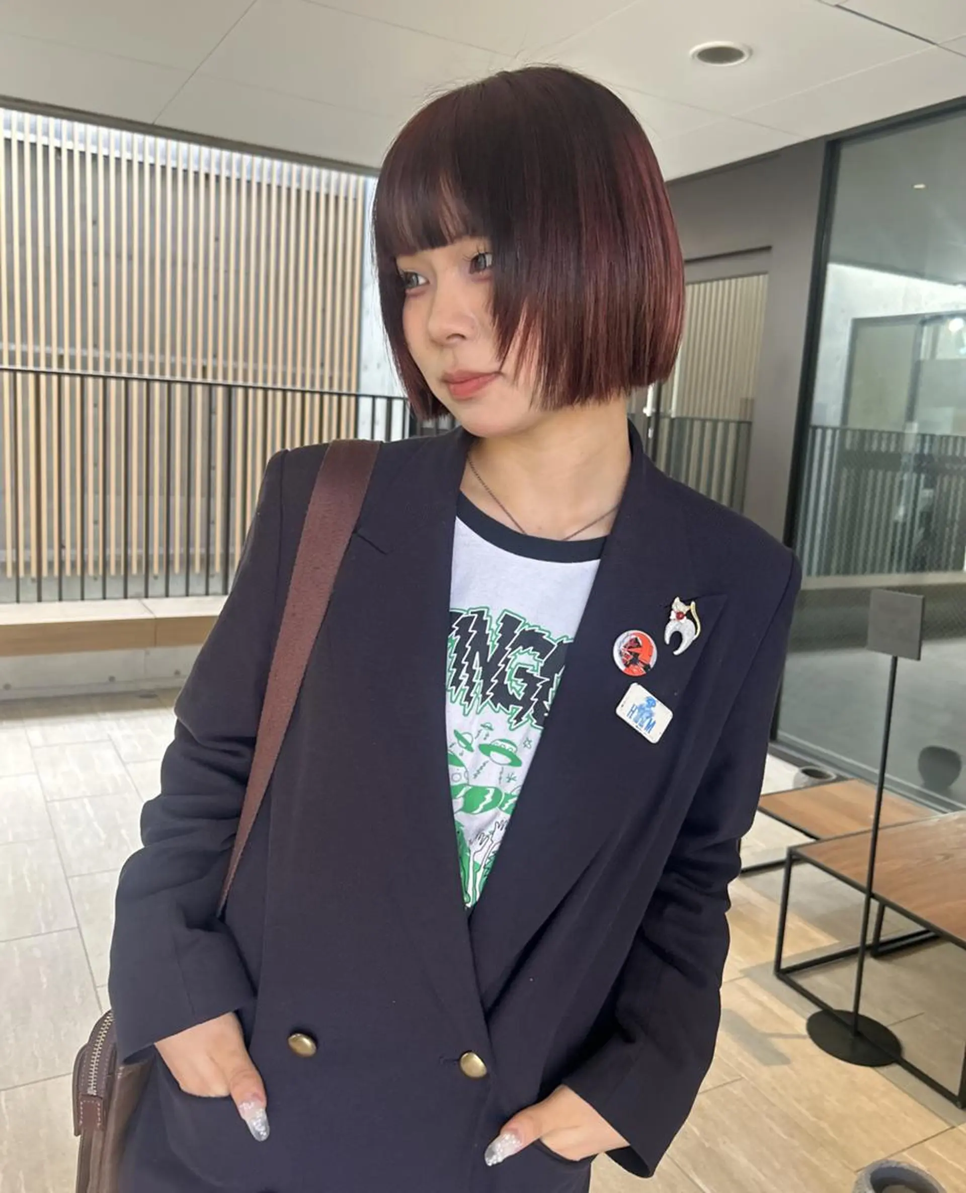 ミディアム カラー レッドカラー ヘアカラー トリートメント qiie ワンカラー ダブルカラーのヘアスタイル