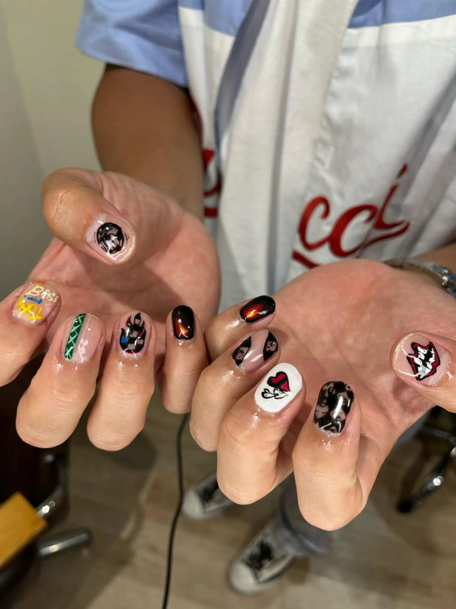 ネイル niconail 千歳烏山店所属・niconail 🧣ayu 📍烏山のネイルデザイン