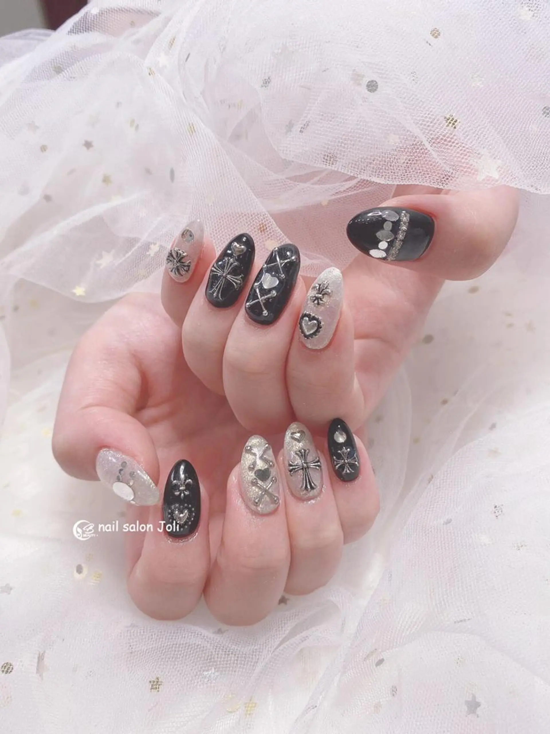 ネイル ジョリ En 💞🦋のネイルデザイン