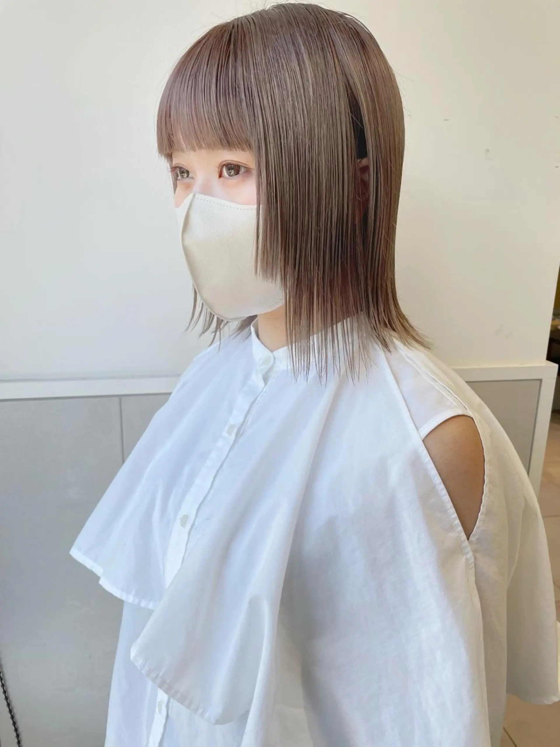 ミディアム カラー ベージュカラー カット ヘアカラー 齋藤 咲のヘアスタイル