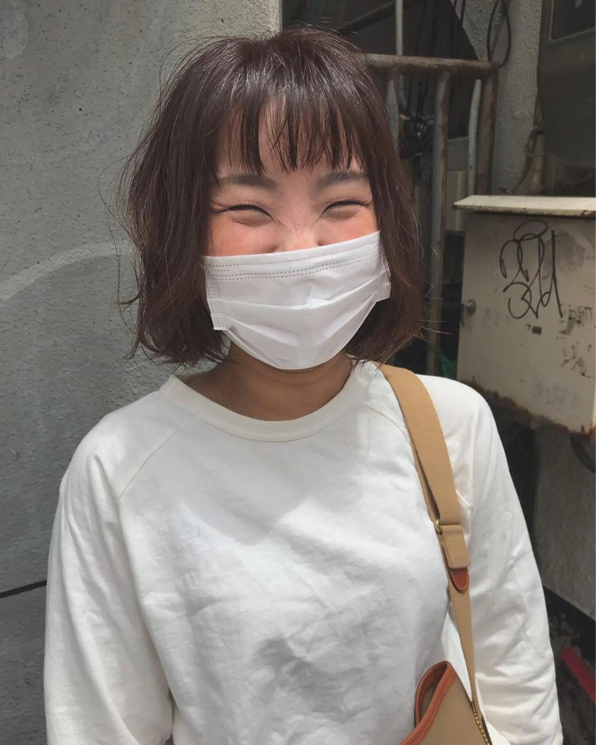 ミディアム カット ヘアカラー 縮毛矯正 トリートメント さの あやねのヘアスタイル