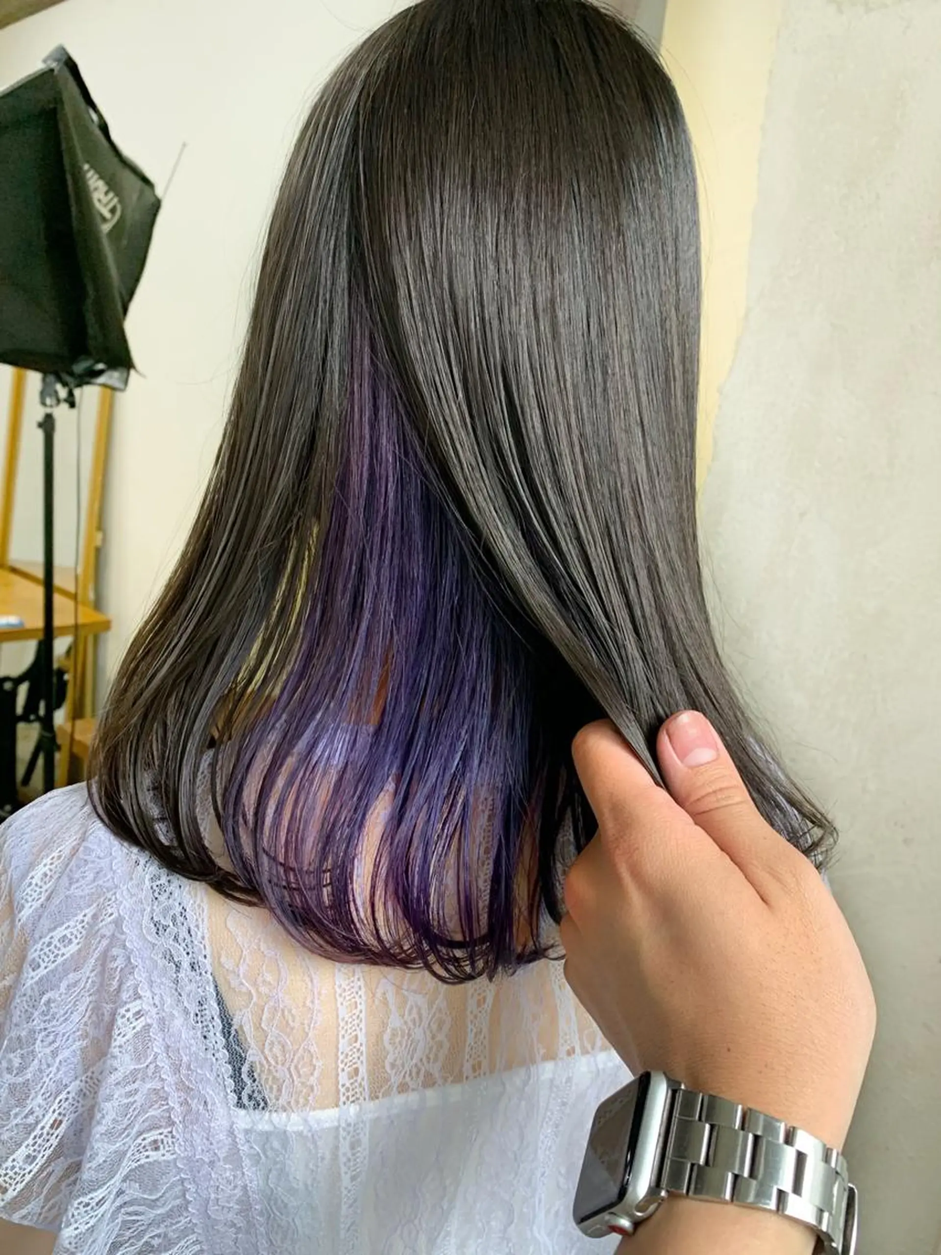 ミディアム カラー インナーカラー パープルカラー ヘアカラー トリートメント トリートメント /カラー/NAOKIのヘアスタイル
