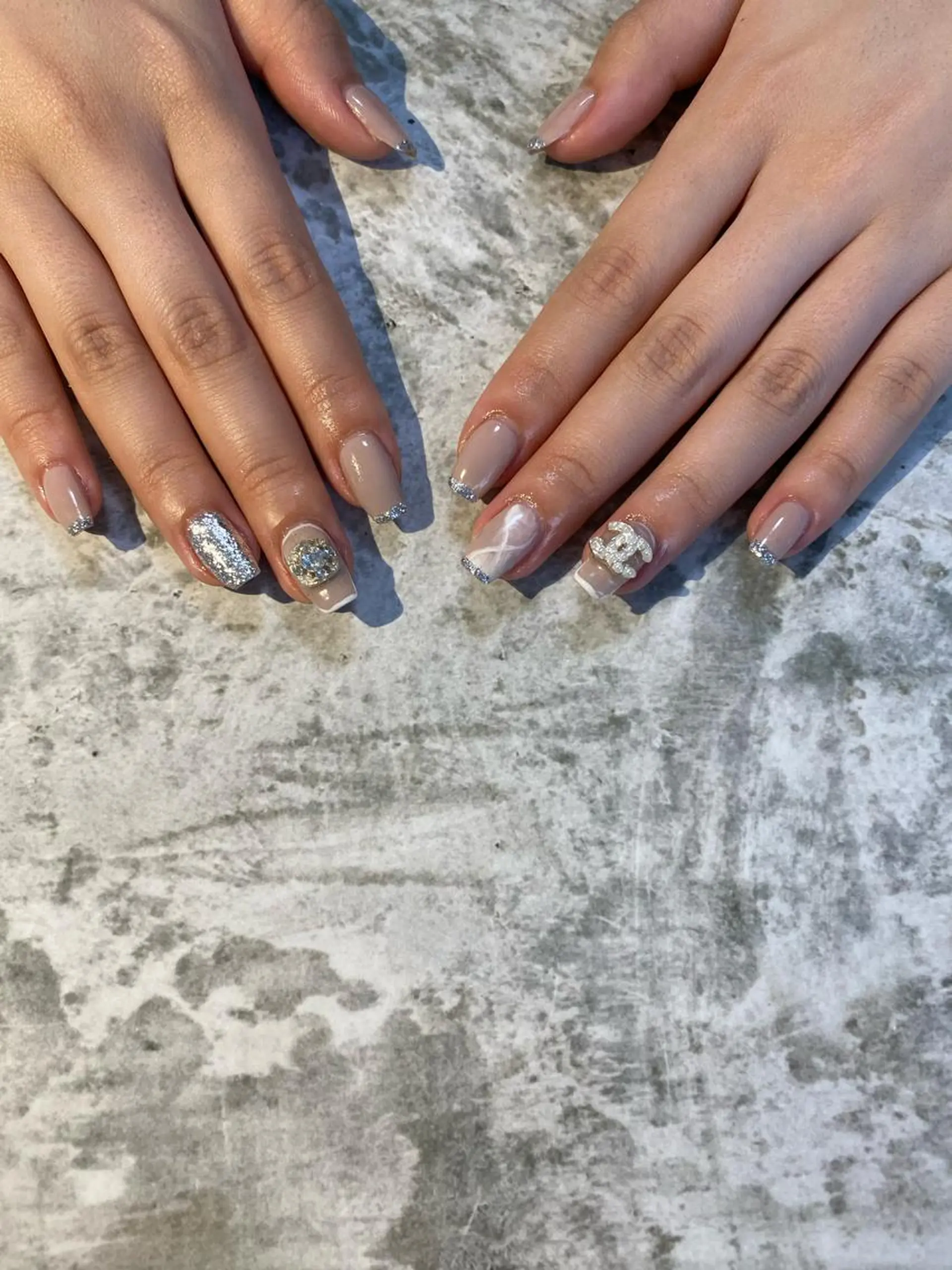 ネイル 吉岡 裕子のネイルデザイン