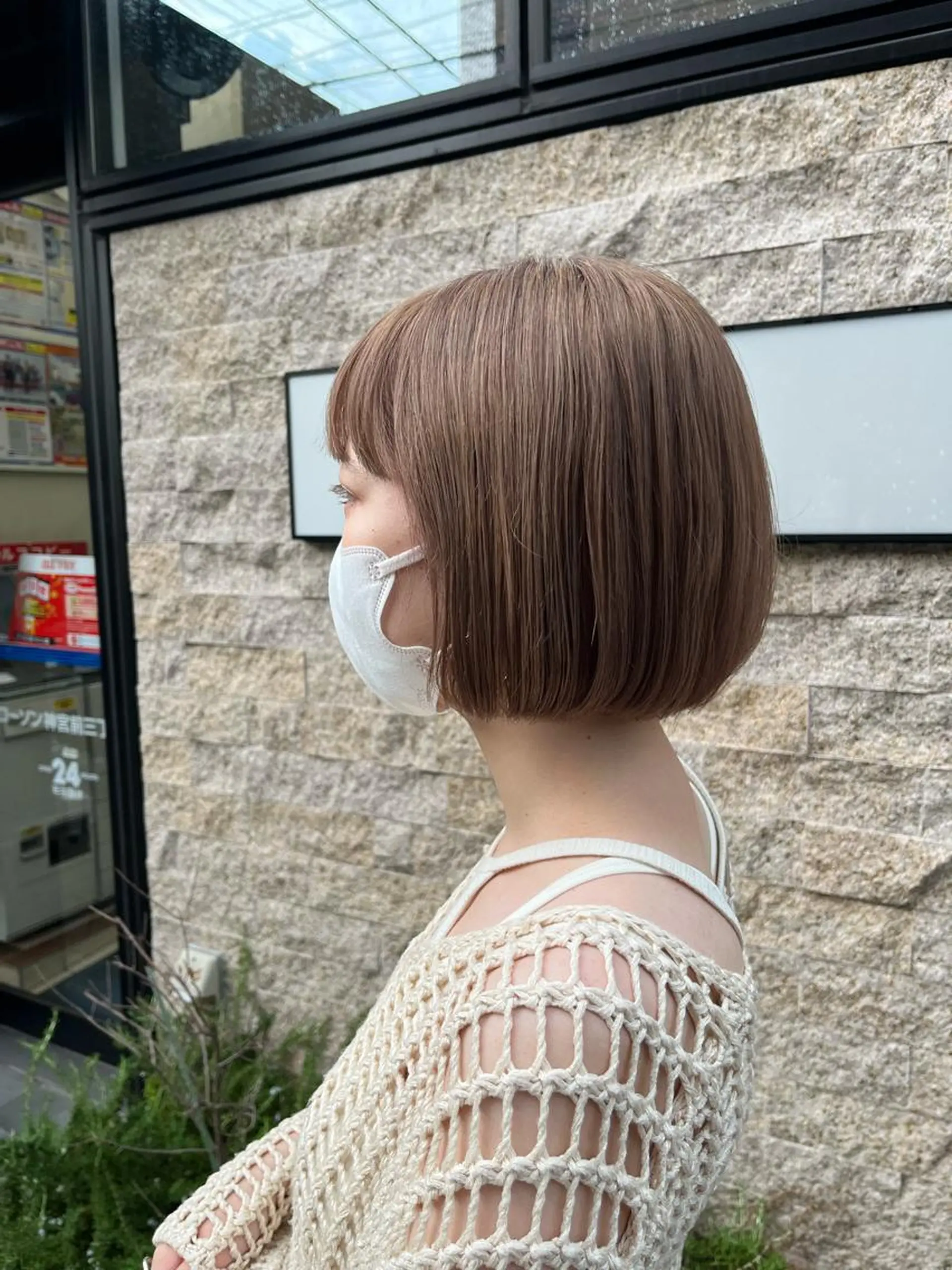 ショート カラー ベージュカラー ブリーチ ダブルカラー ミルクティーベージュ カット ヘアカラー トリートメント ✨透明感カラー✨ 🦖佐々木未来🦕のヘアスタイル