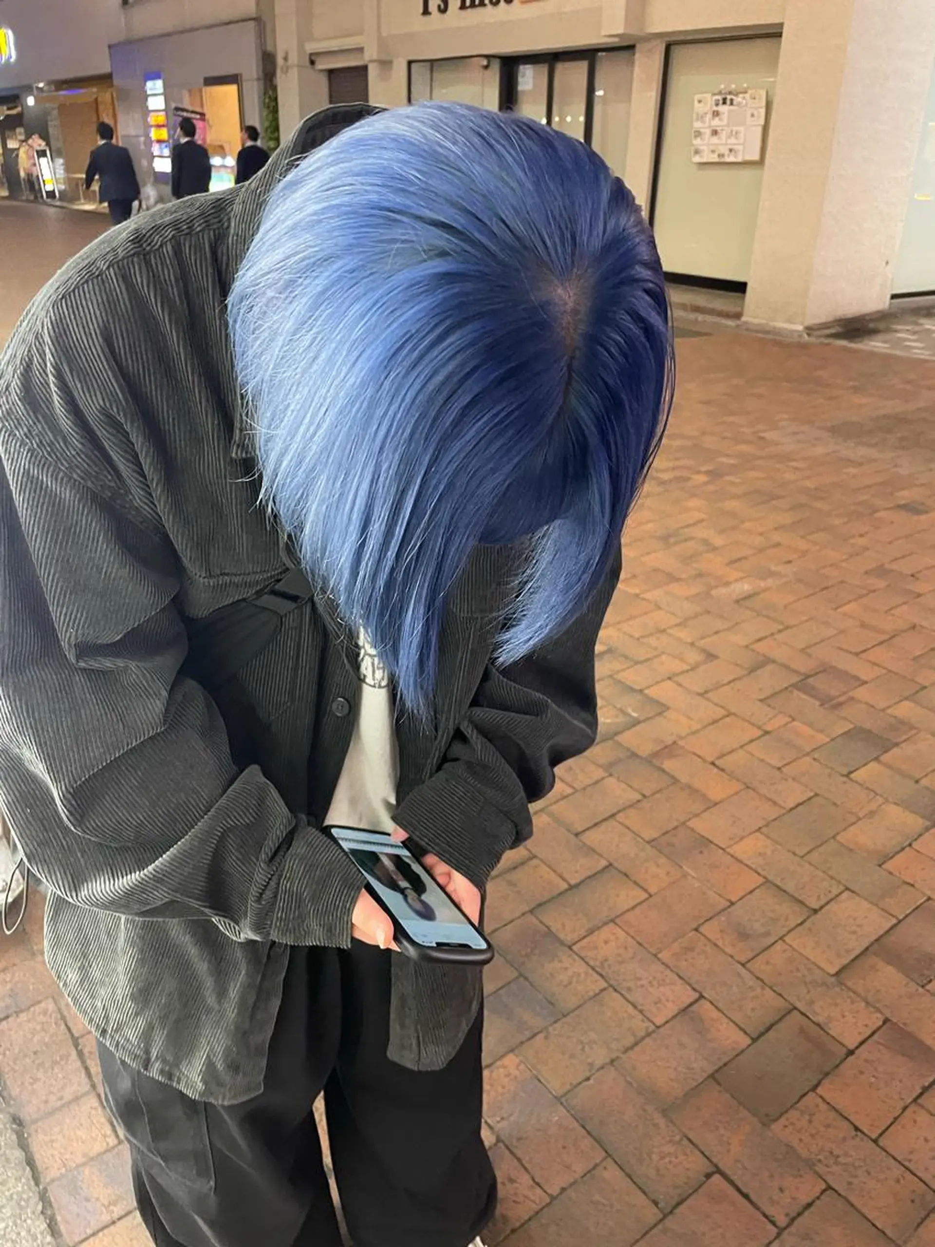 カラー ヘアカラー 🎀ボブ＋ハイトーン シュカ👶🏻のヘアスタイル