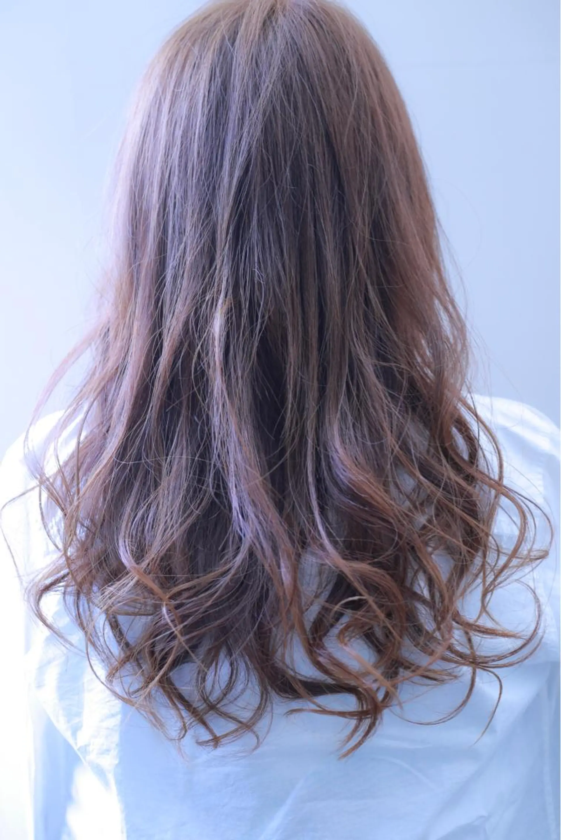 ロング 伊藤 裕貴のヘアスタイル