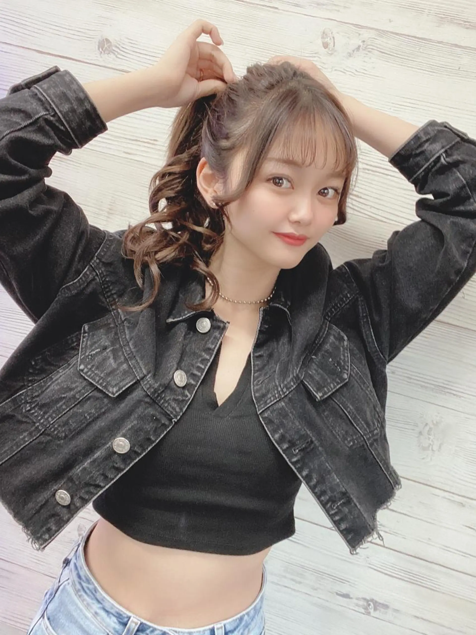 セミロング カラー ヘアアレンジ ショートボブ 編み込みエクステ シールエクステ セミロングパーマ バレイヤージュ LAVENDIA Azabu所属・LAVENDIA 初音のヘアスタイル