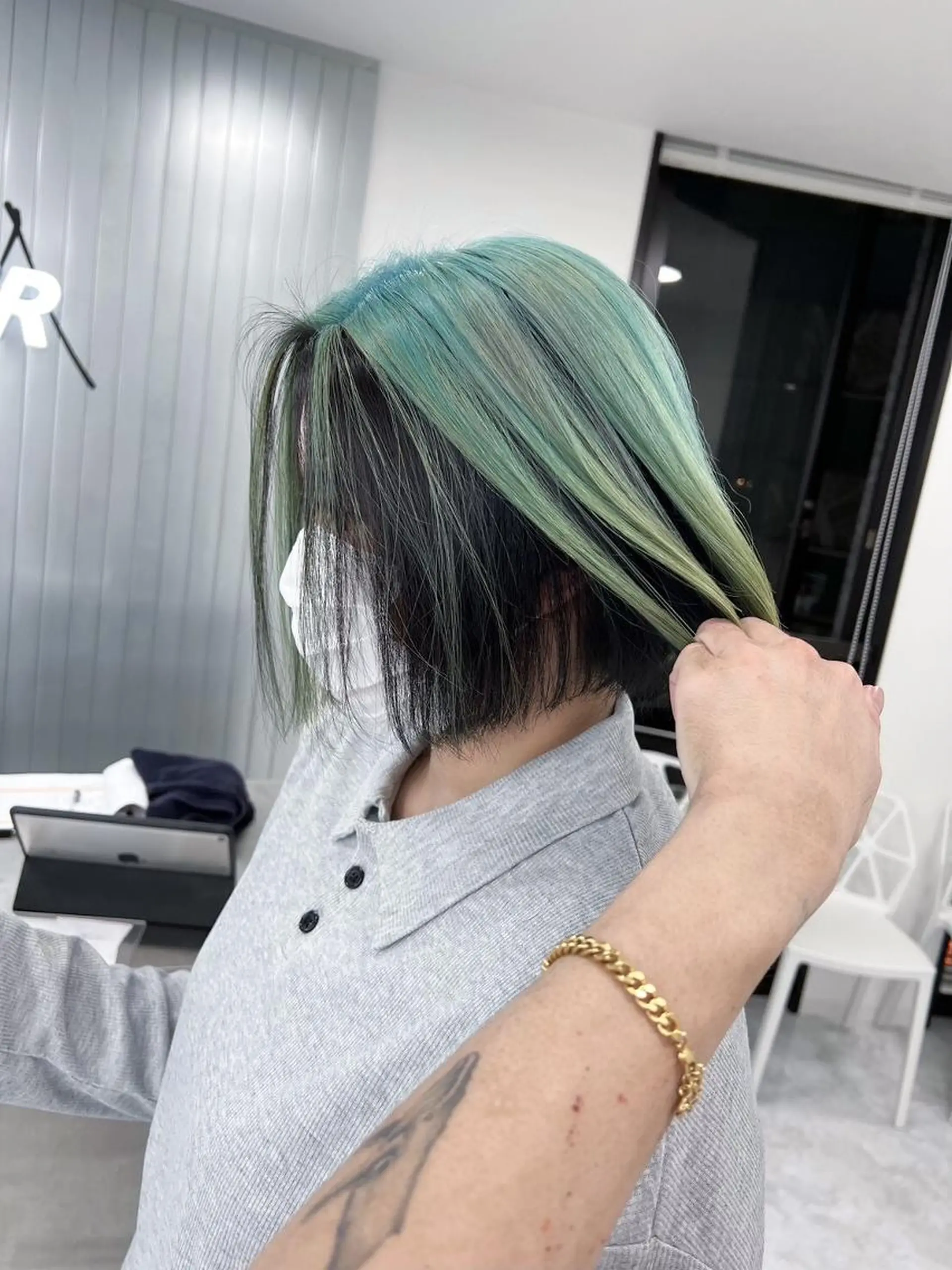 カラー 透明感くすみカラー 🩶カナタ🩶のヘアスタイル