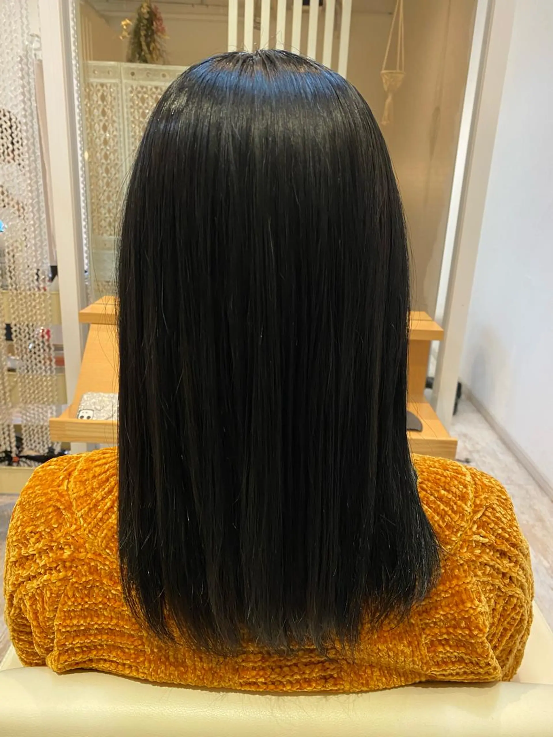 セミロング カラー Design Color🐰アユミのヘアスタイル