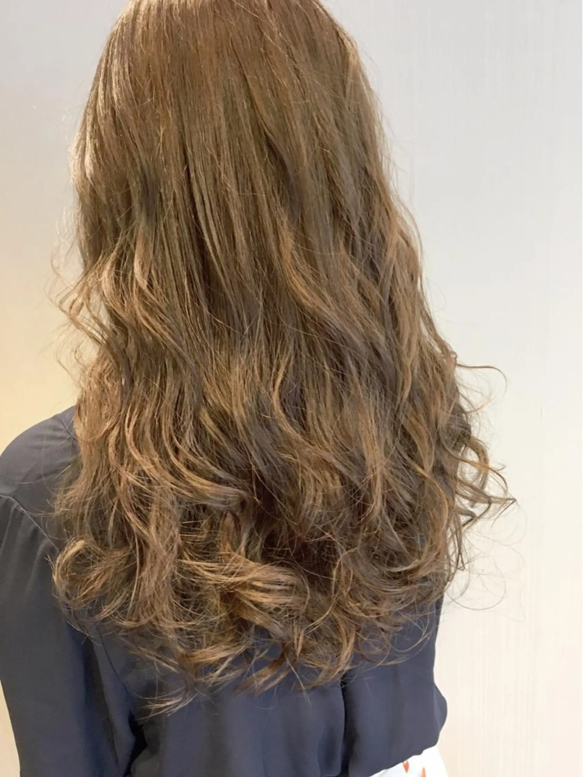 ロング カラー パーマ ヘアアレンジ メンズ moku所属・【mokuオーナー】 ちはるのヘアスタイル