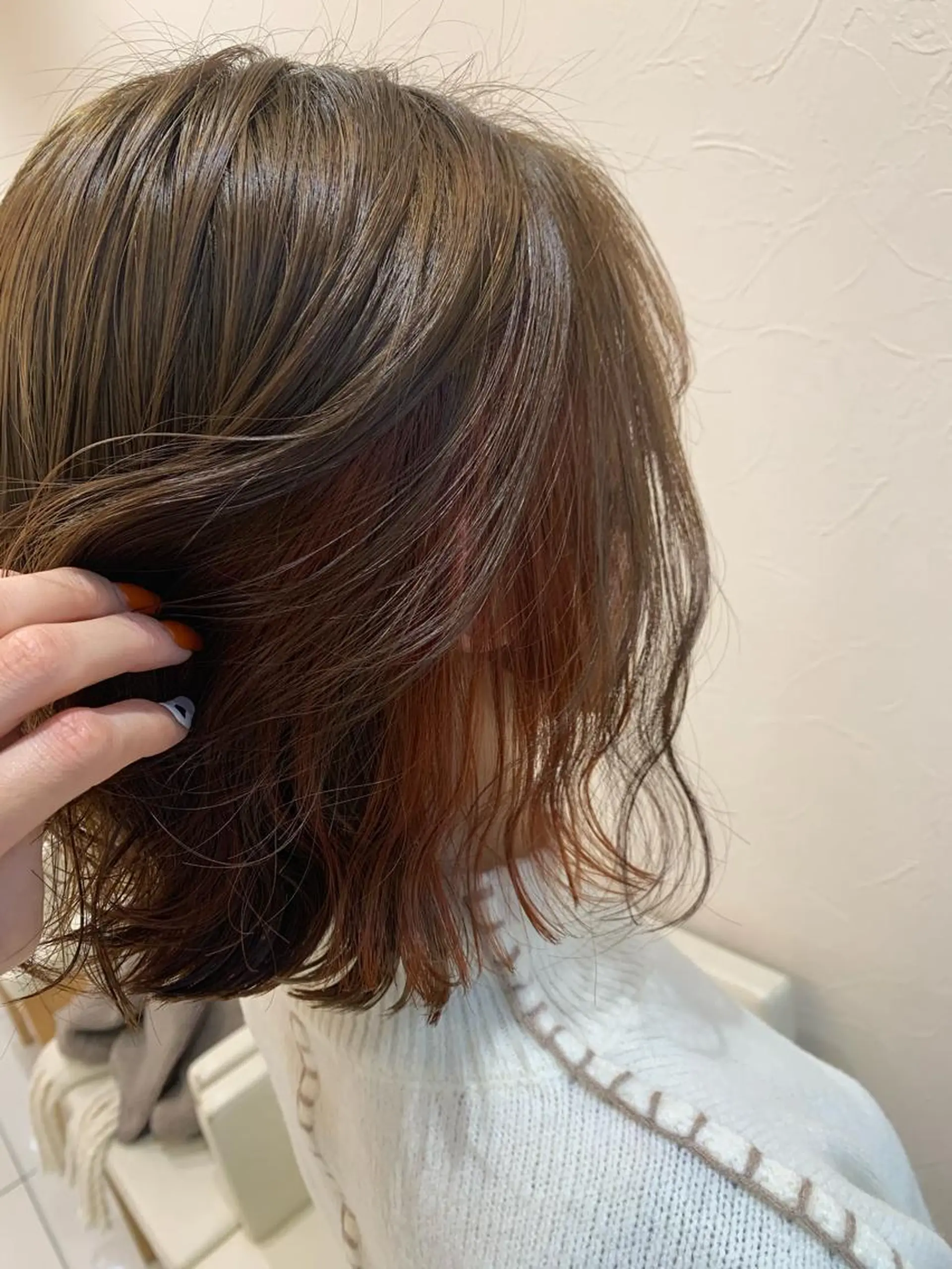 ショート カラー ヘアカラー トリートメント 店長ハイトーンカラー 柞山史奈のヘアスタイル