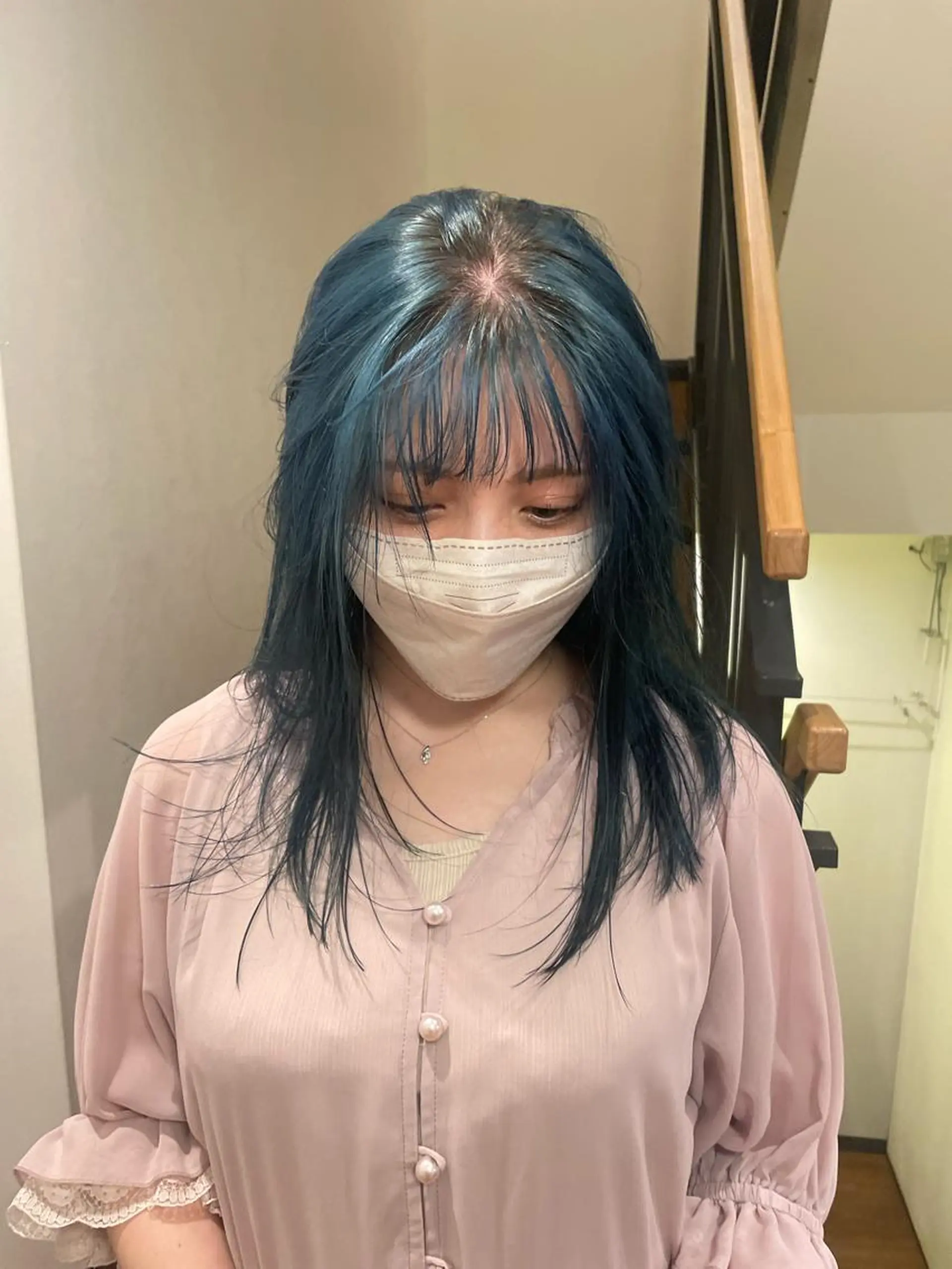 セミロング カット ヘアカラー トリートメント hen所属・心斎橋/レイヤー/ ブリーチ/モエのヘアスタイル