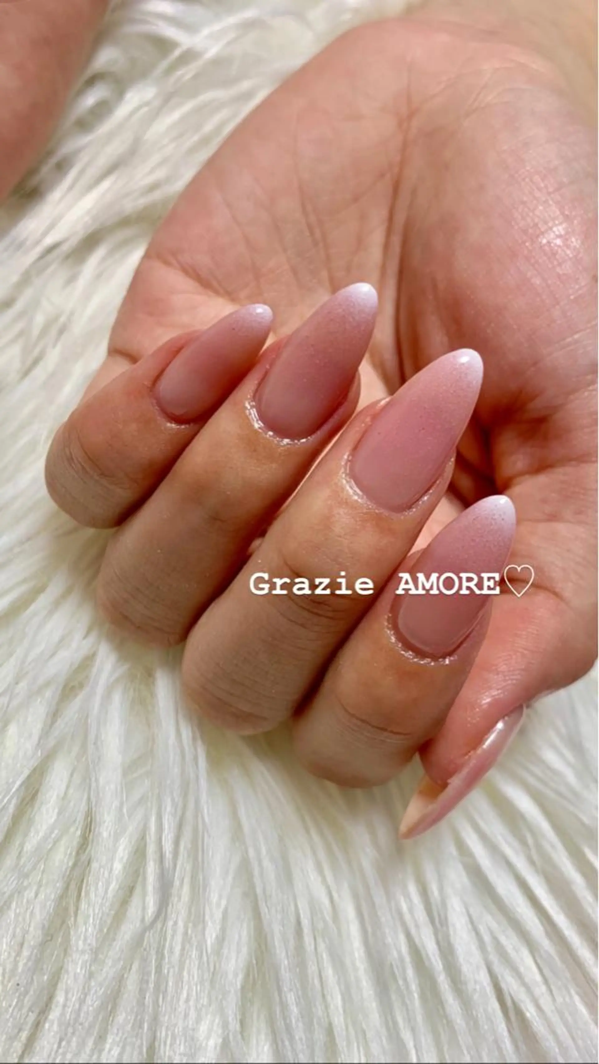 ネイル Grazie AMOREのネイルデザイン