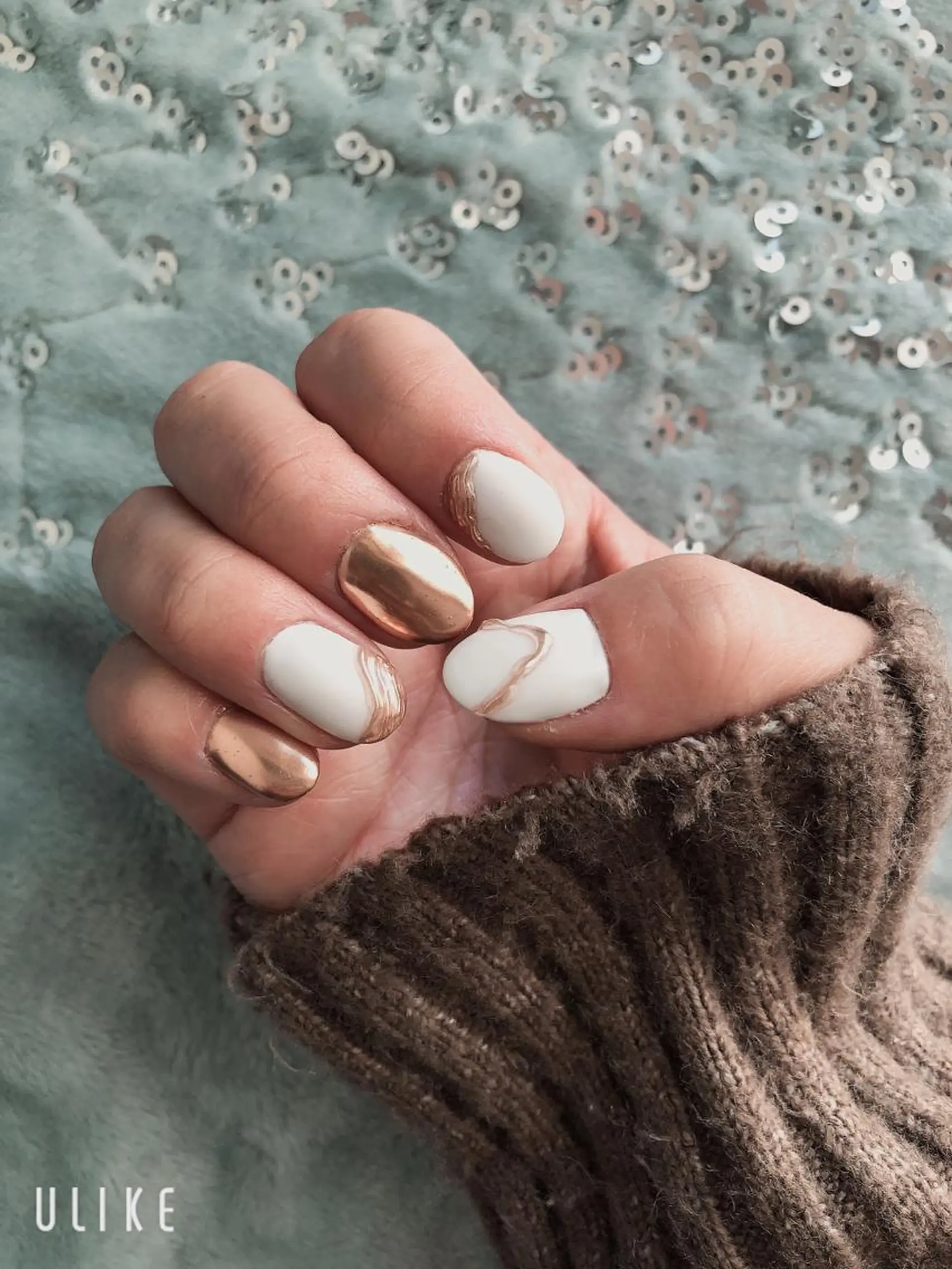 ネイル ミラーネイル Irodim所属・MOKA NAKAGAWAのエステ・リラクイメージ