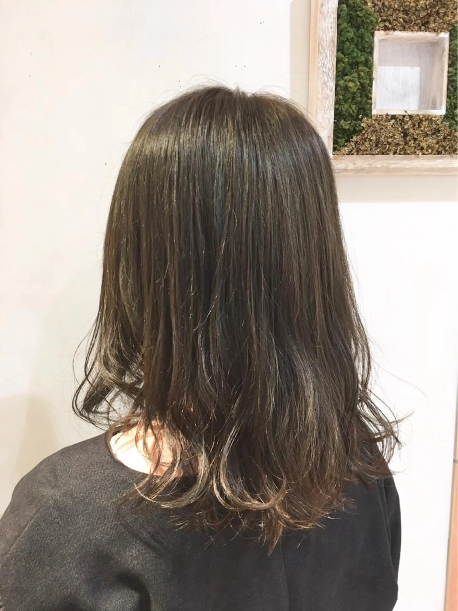 セミロング カラー アディクシーカラー Neolive Cava 相模大野店所属・sola: neoliveのヘアスタイル