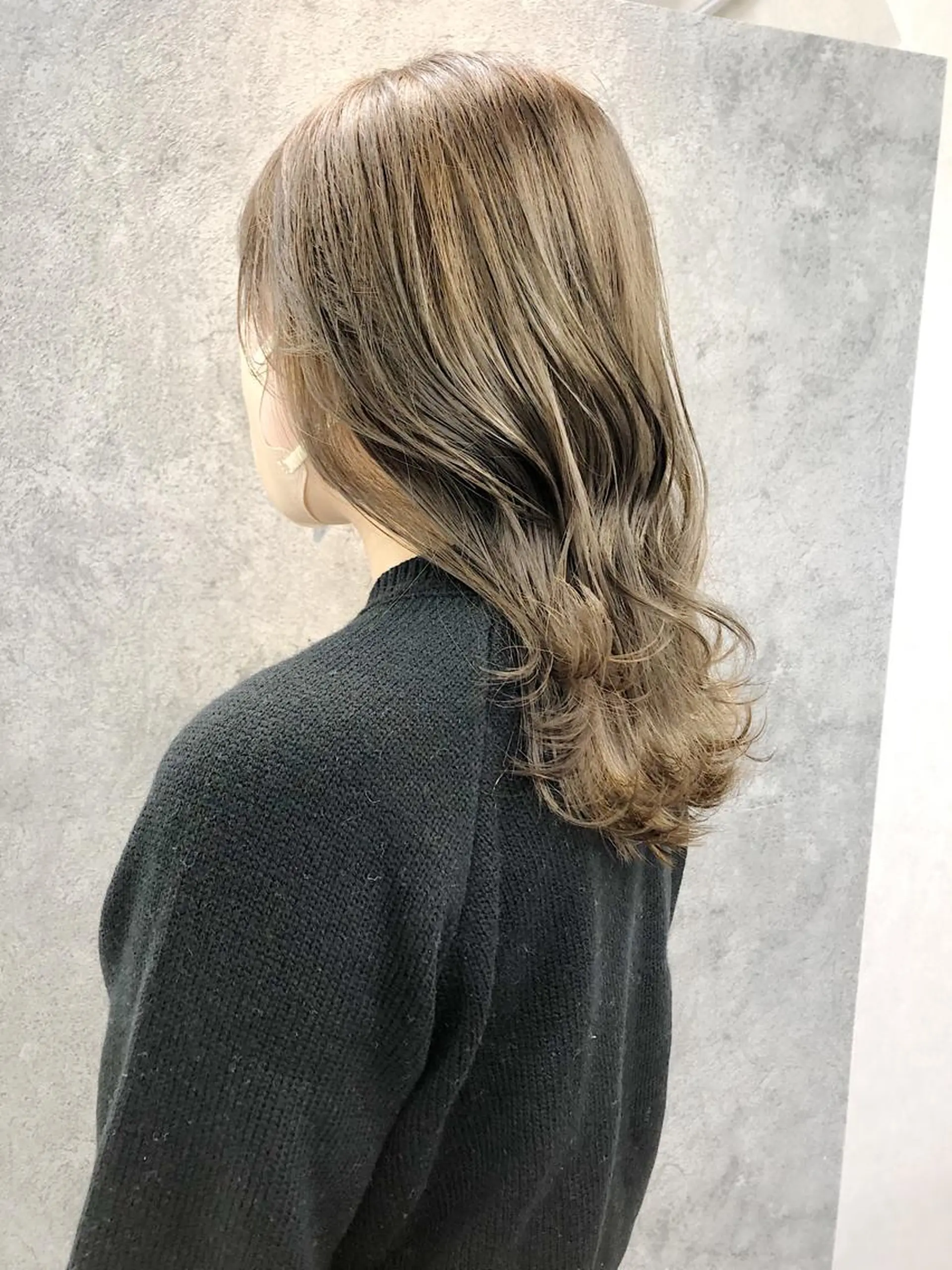 セミロング カット ヘアカラー トリートメント 所渉/韓国レイヤー /ウルフカットのヘアスタイル