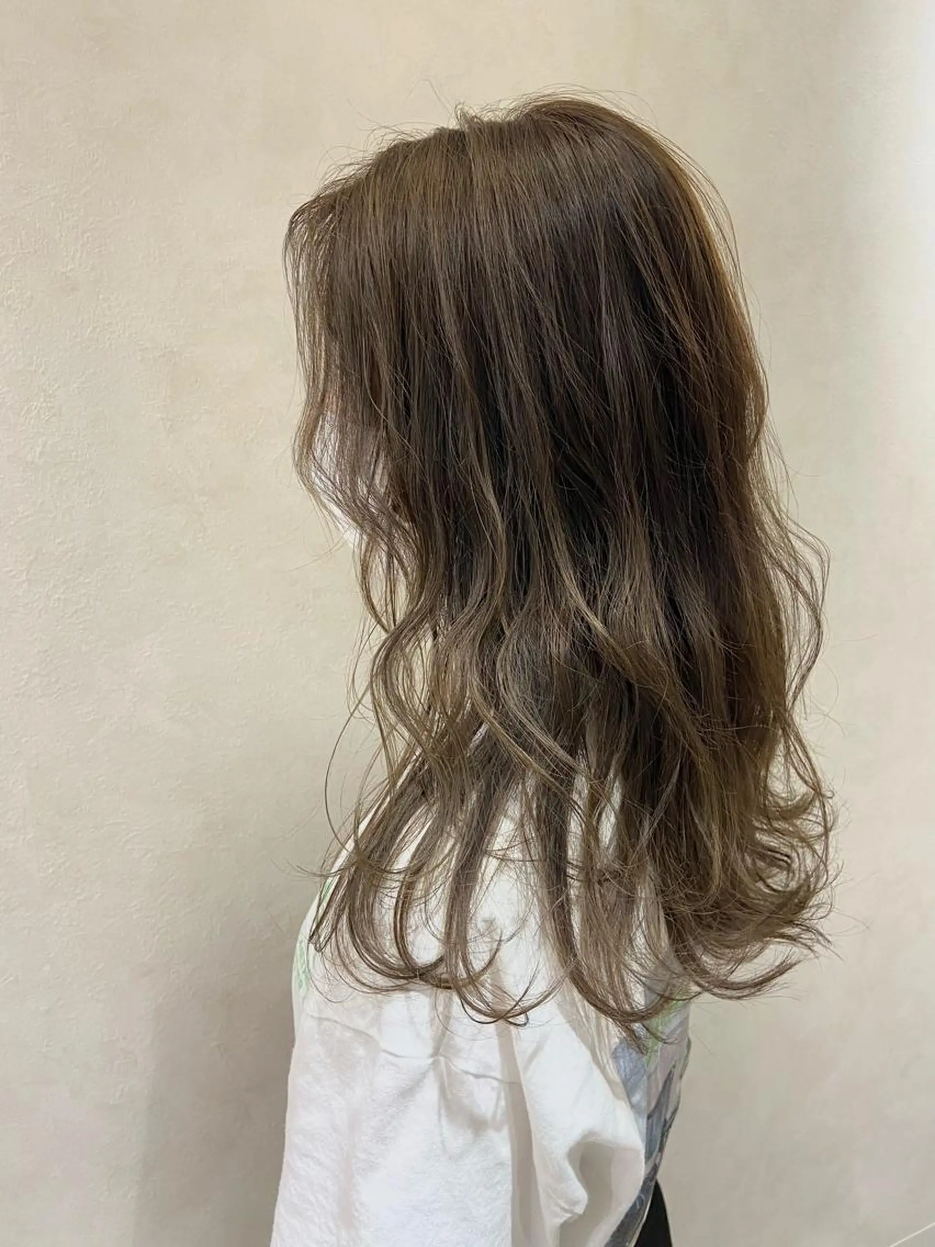 ロング カラー パーマ ヘアアレンジ メンズ キッズ ネイル マツエク・マツパ アイブロウ Stockオーナー 古田翔平のヘアスタイル