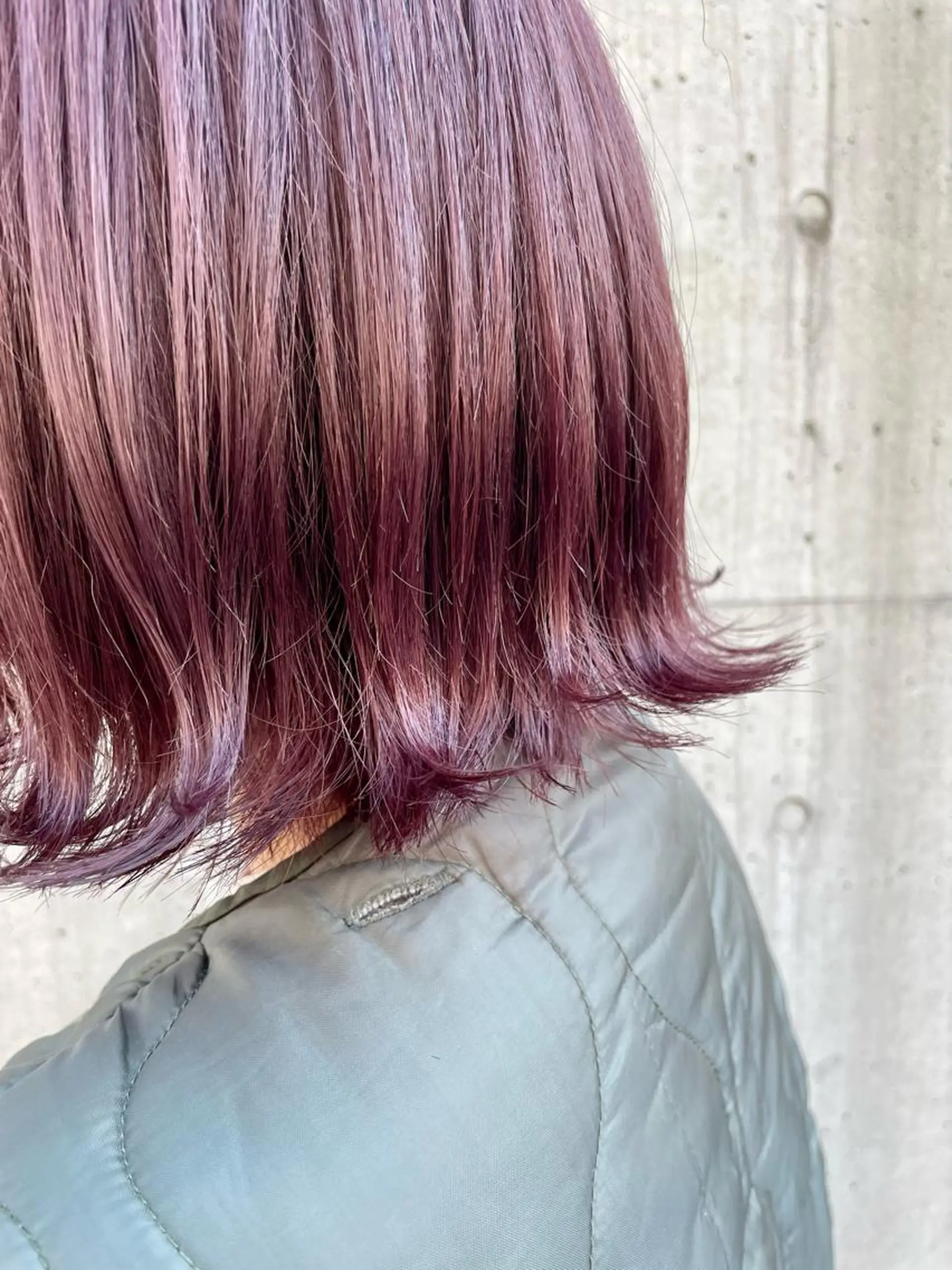 ミディアム カラー パーマ 海外レイヤー 🇺🇸/ヒナコのヘアスタイル