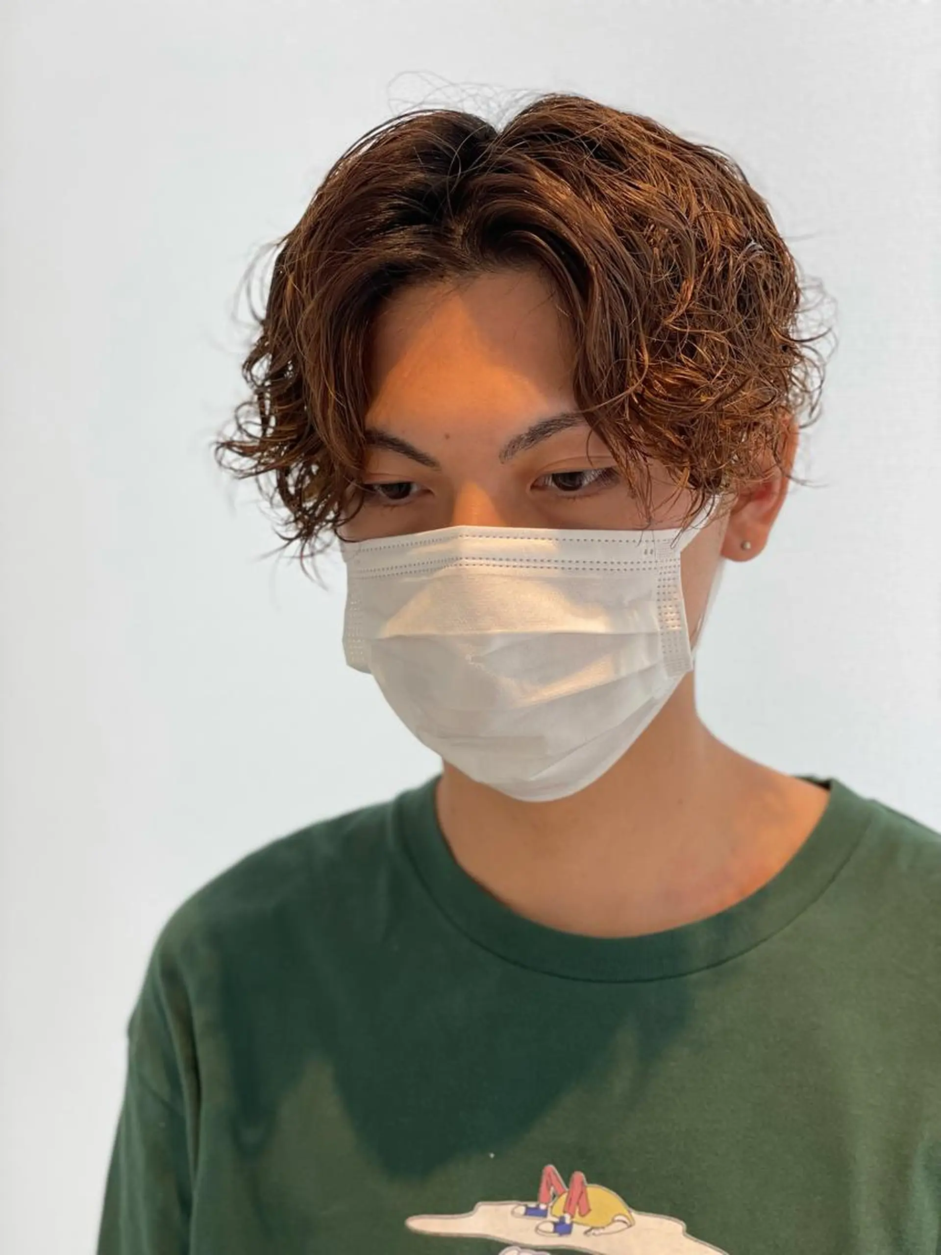 メンズ センターパート カット パーマ トリートメント 島本 燎のヘアスタイル