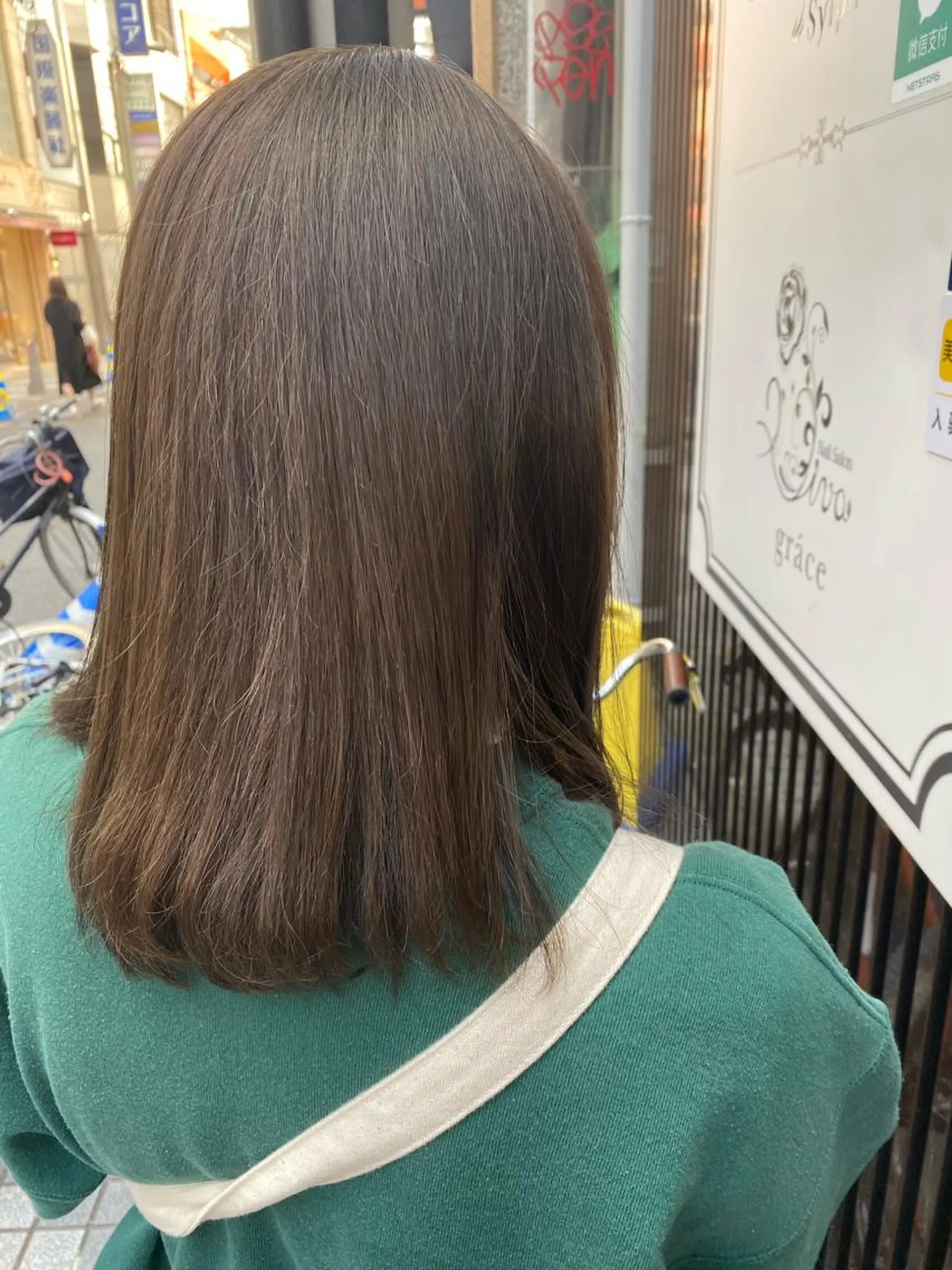 ミディアム しもかわ かほのヘアスタイル