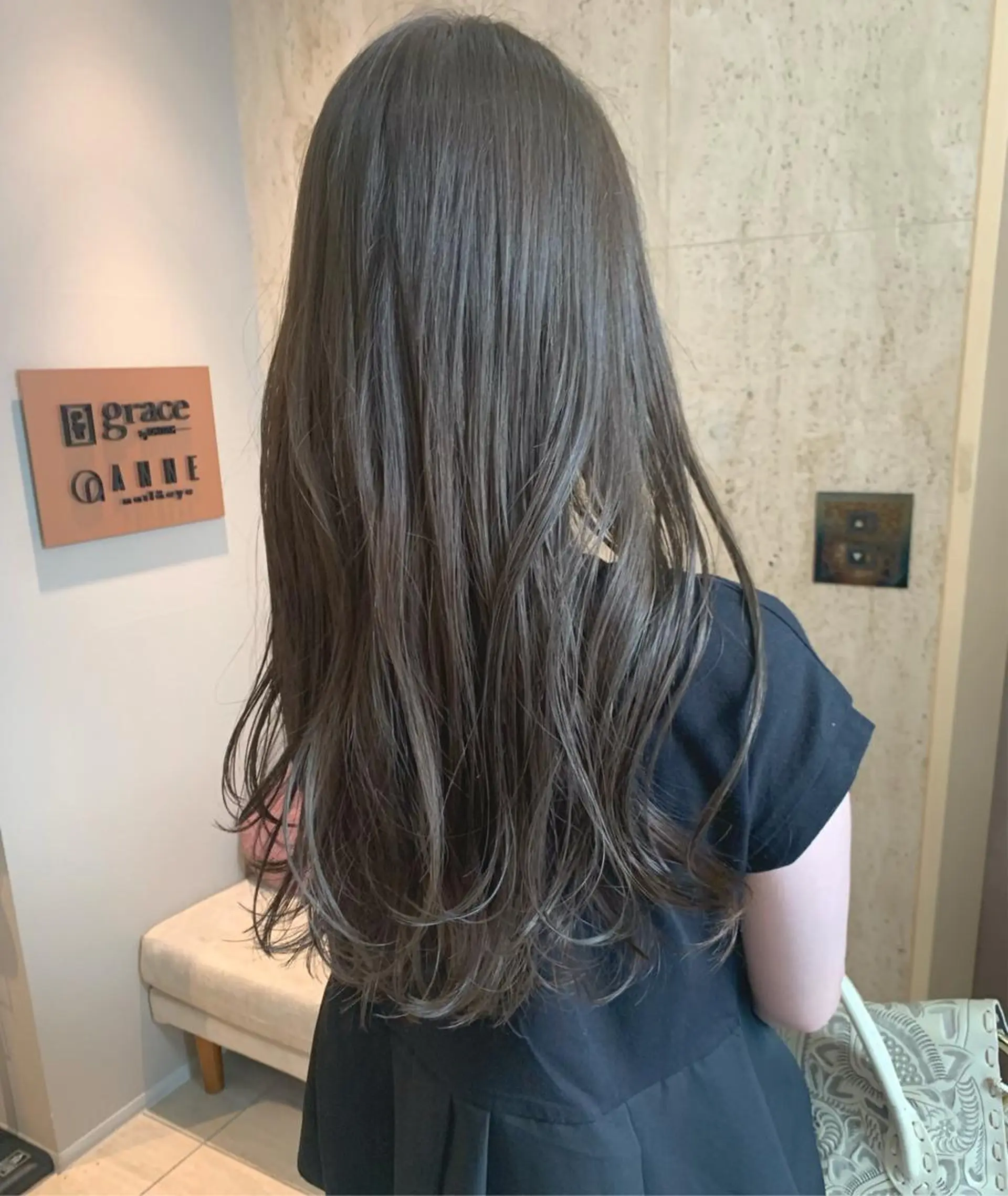 カラー ベージュカラー オリーブベージュ 石山 洸平のヘアスタイル