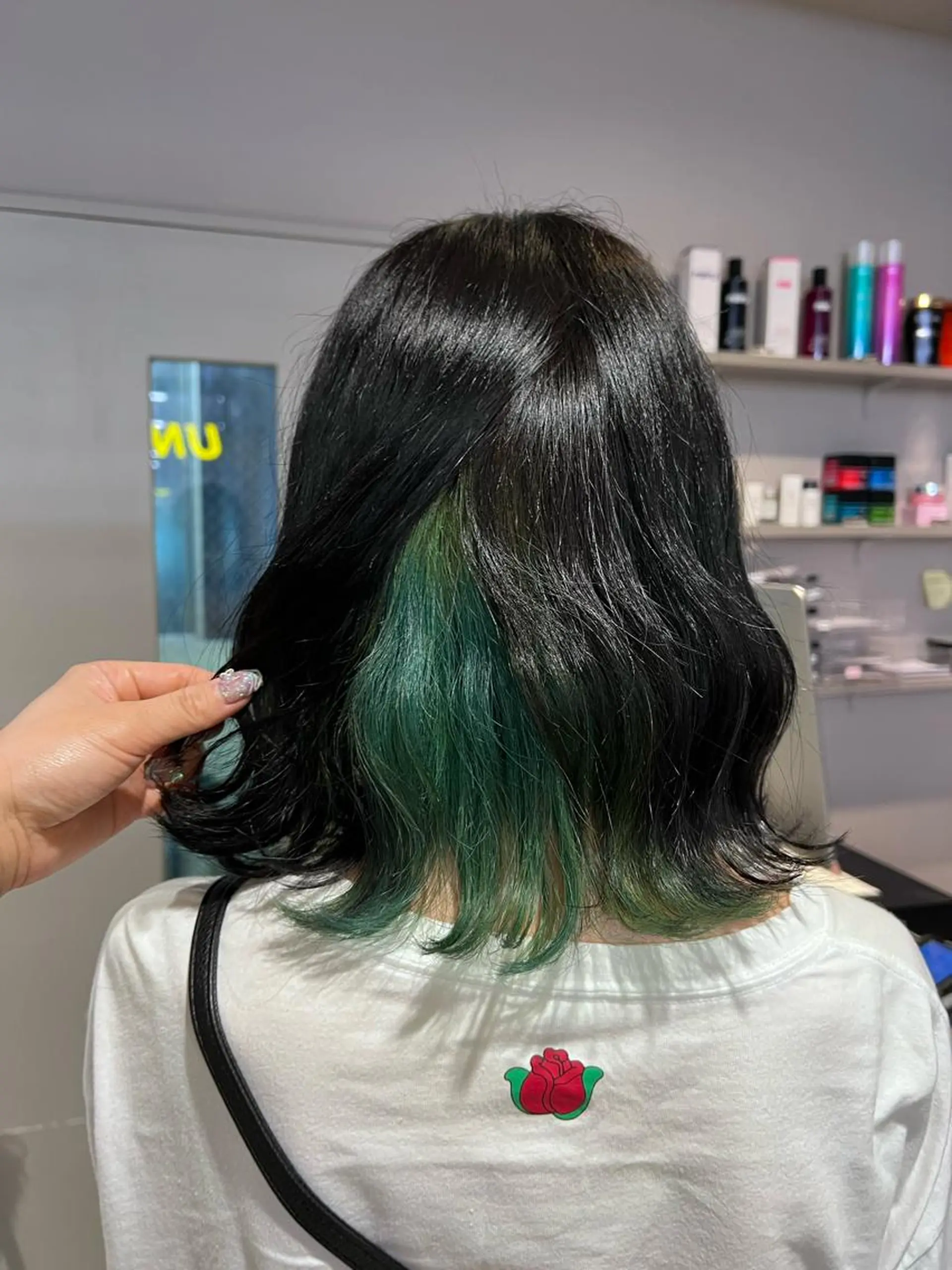 セミロング カラー ヘアアレンジ neon hair所属・🩵 JURI🩵のヘアスタイル