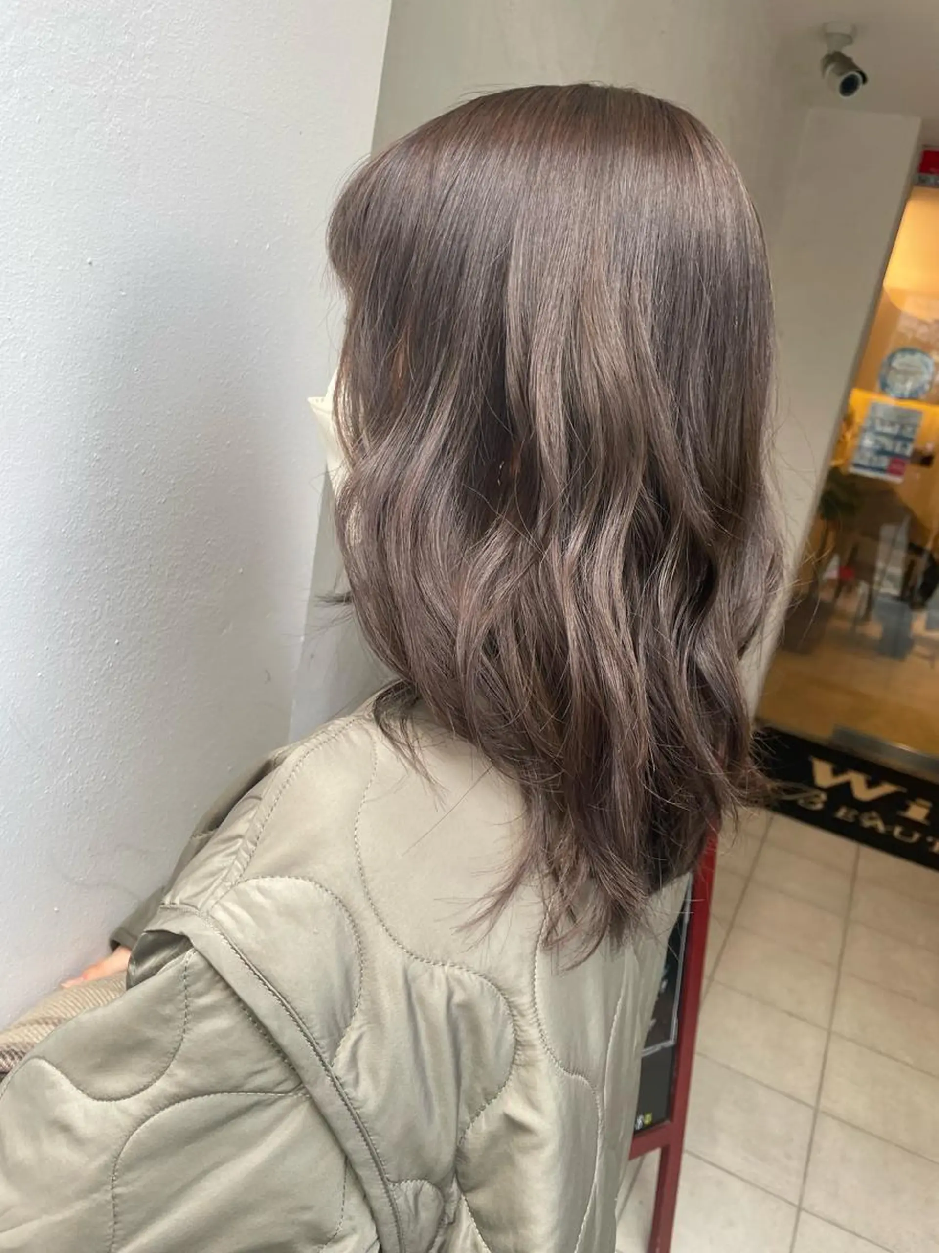 セミロング カラー グレージュ カット ヘアカラー 🌼韓国ヘア🌼 田中義也のヘアスタイル