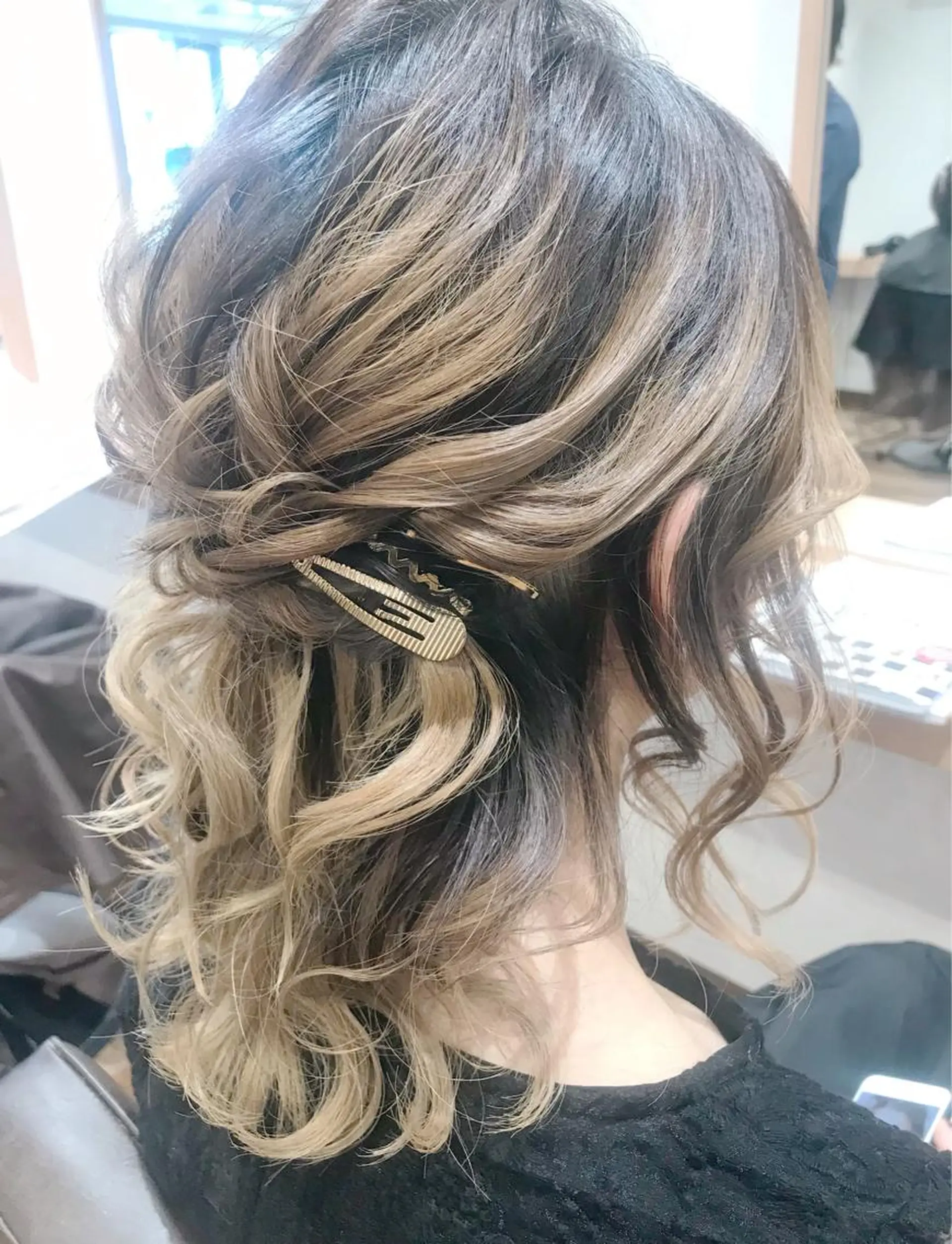 ミディアム ヘアアレンジ ハーフアップ ヘアセット GRANLUSSO 〜グランルッソ駅前店所属・木口 嘉美のヘアスタイル