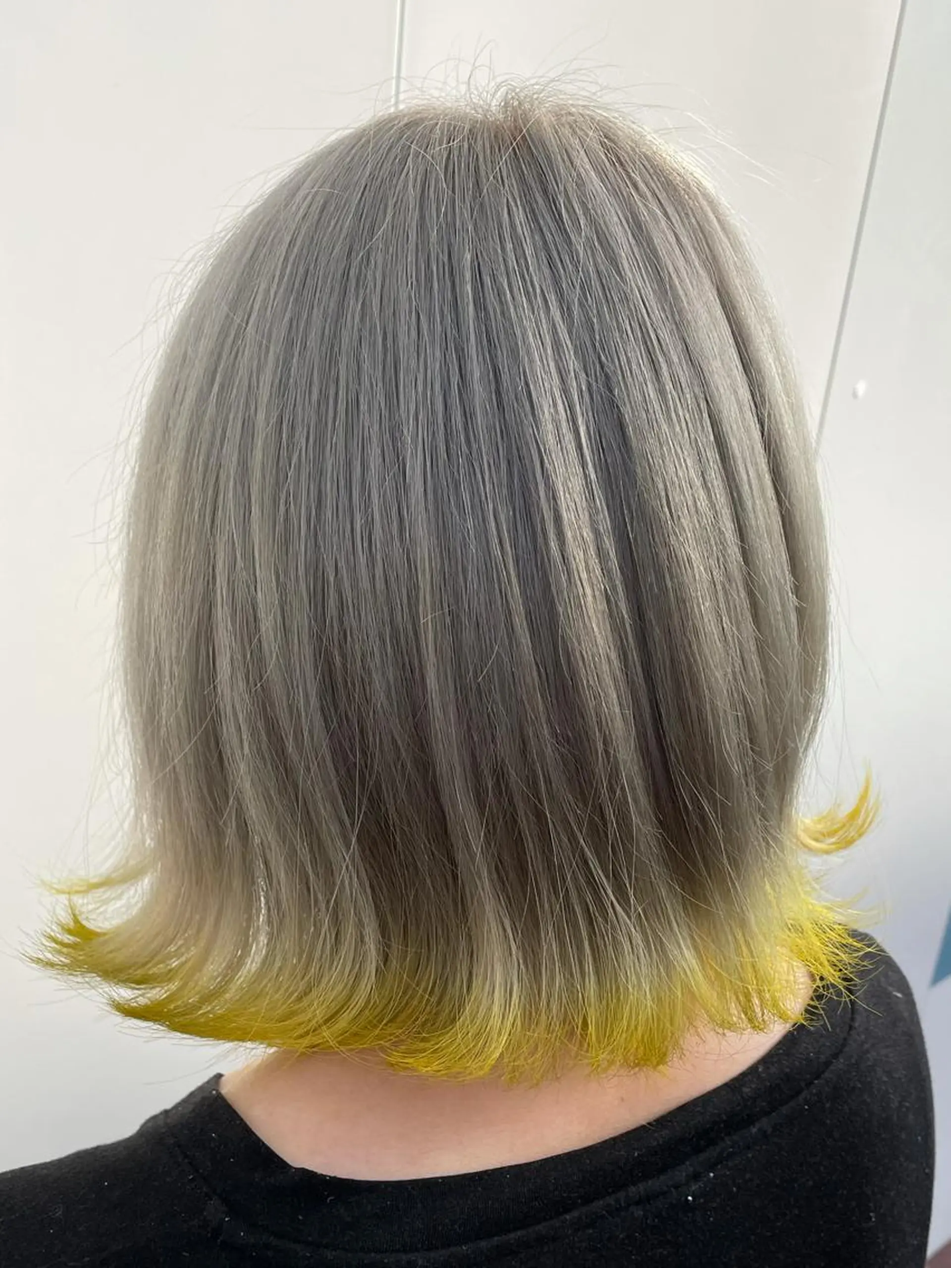 ミディアム 奥村 卓也のヘアスタイル