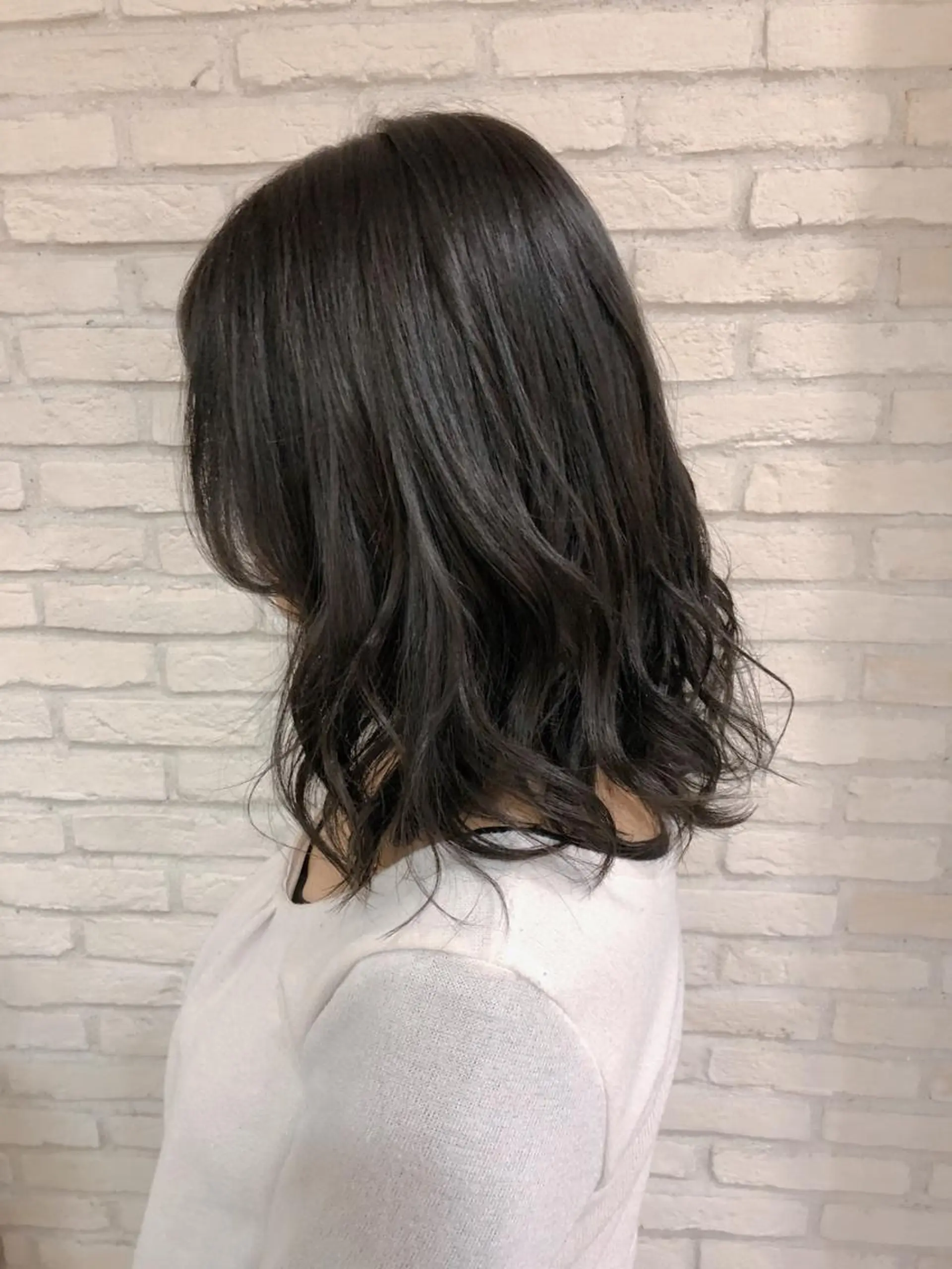 ミディアム カラー HAUS 片山みほのヘアスタイル