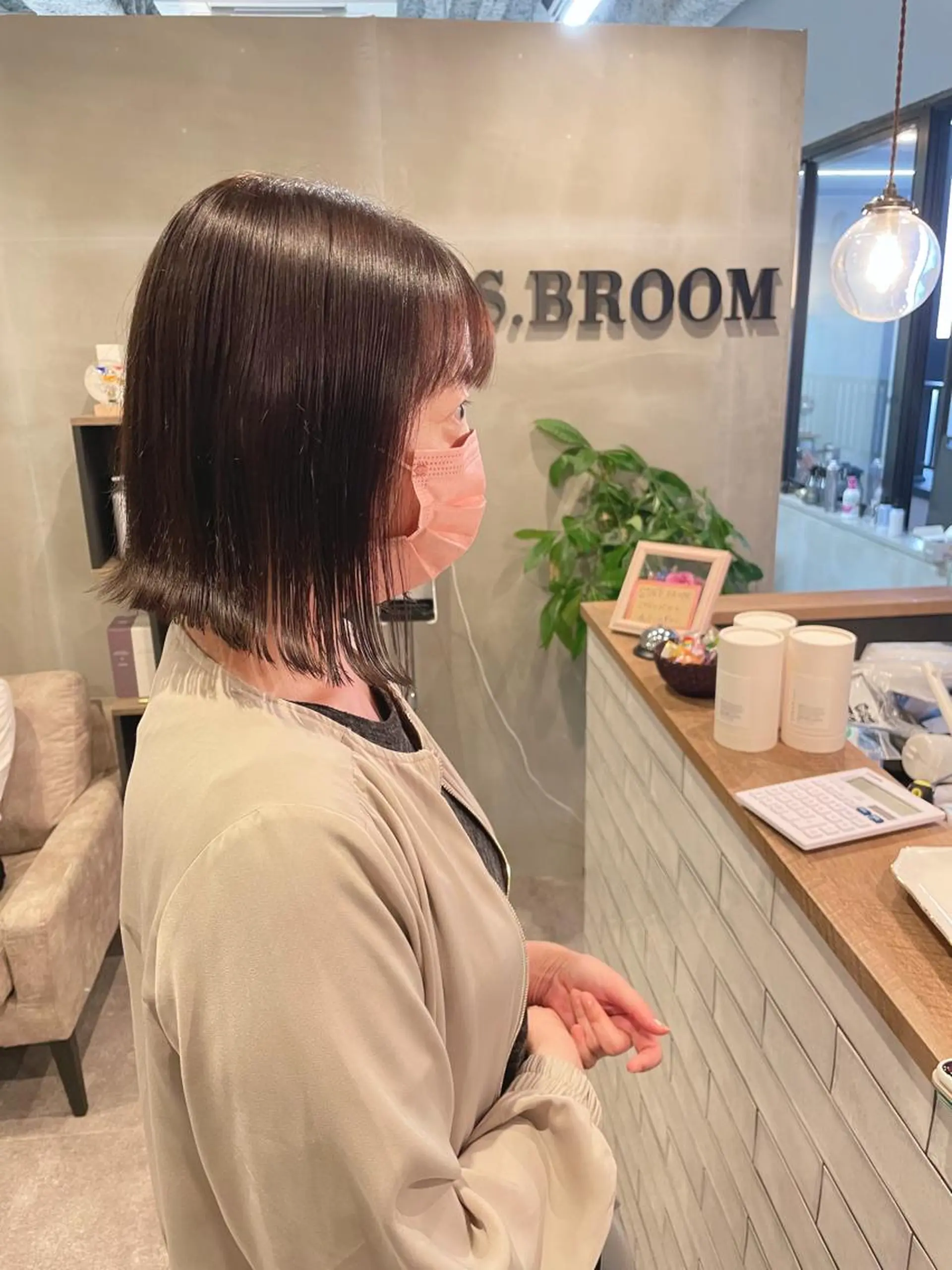 ショート カラー 切りっぱなしボブ 透明感カラー ボブ S.BROOM なんばTAKUYAのヘアスタイル