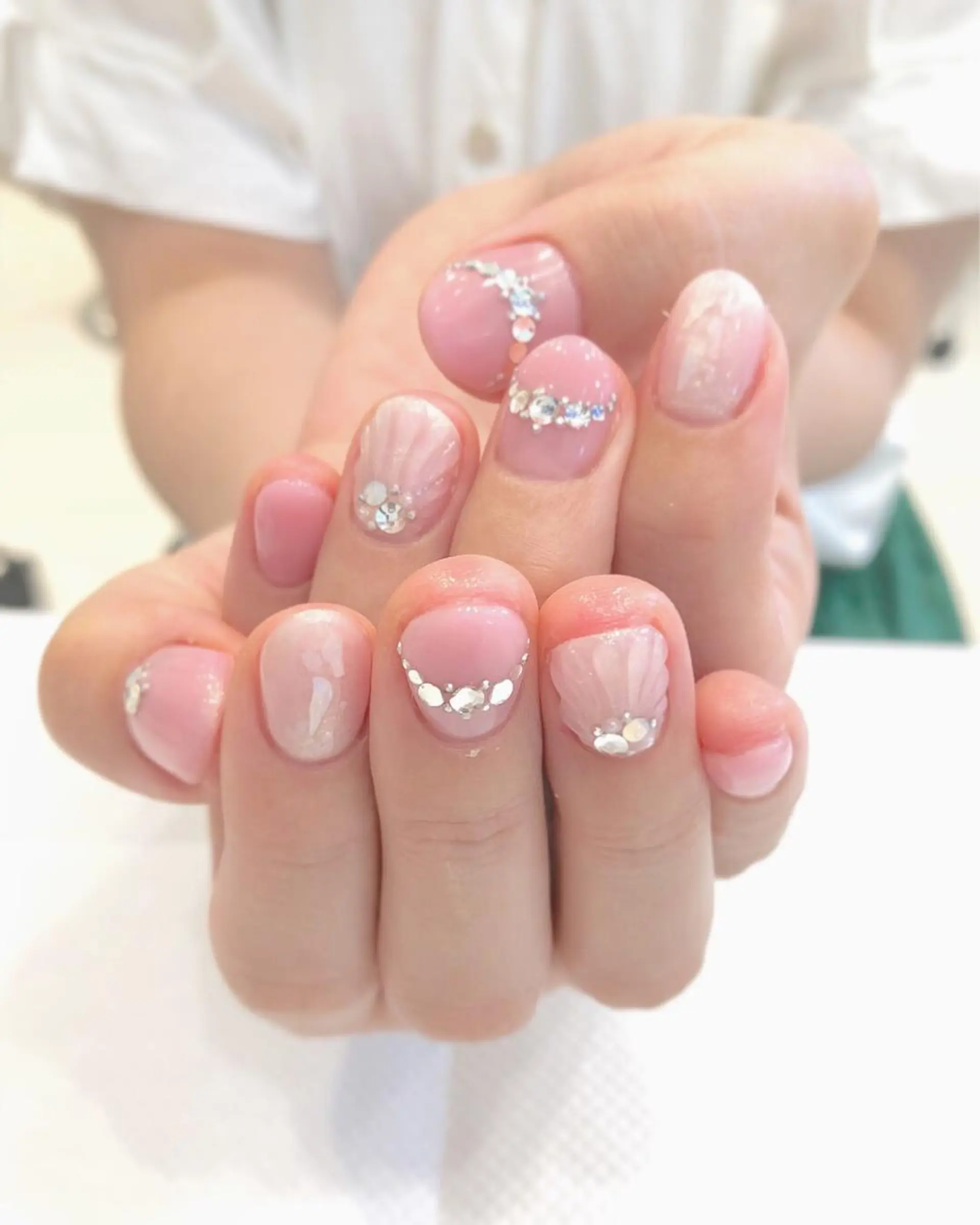 ネイル ピンク Ash関内ネイリスト 荒木のネイルデザイン