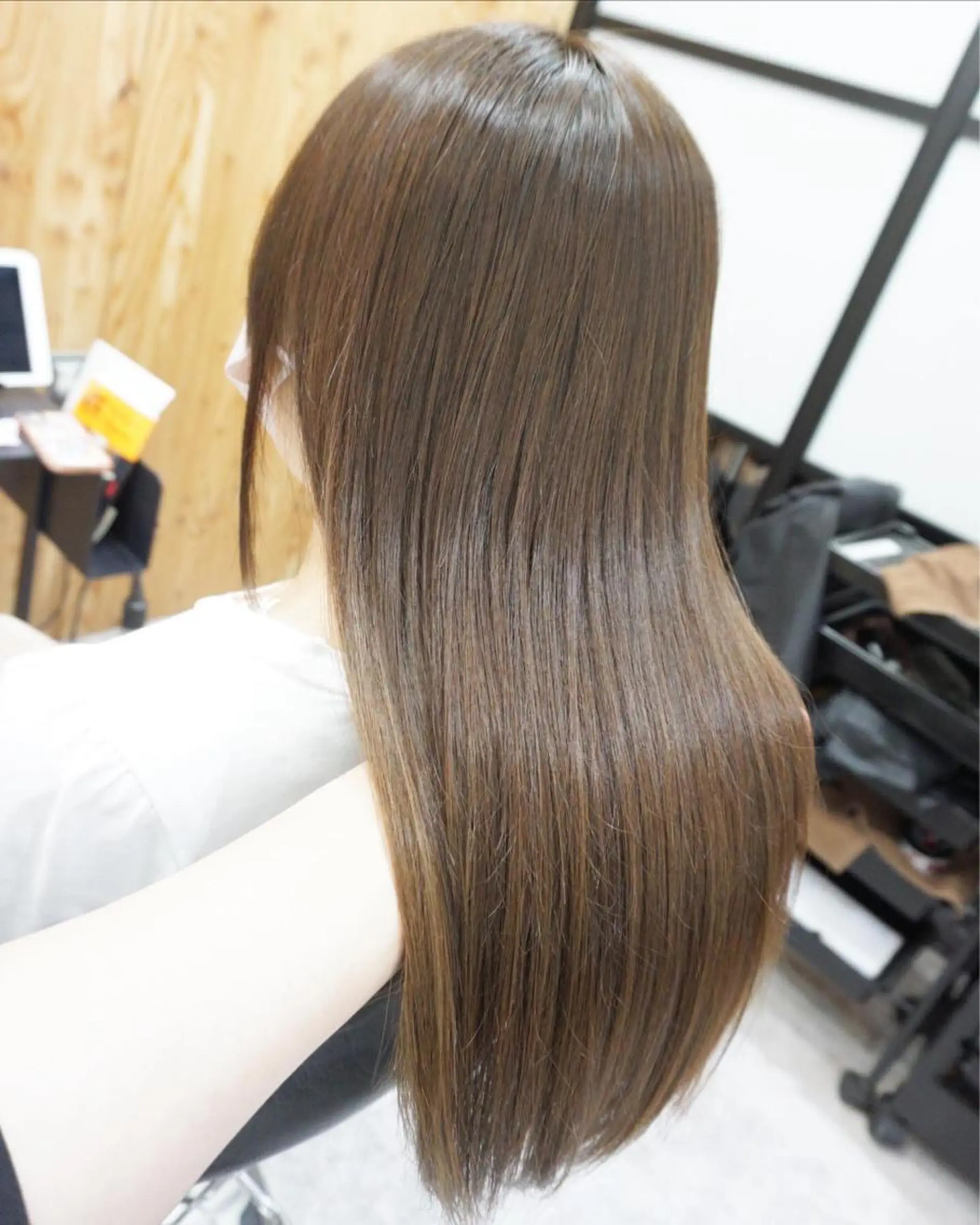 セミロング カット ヘアカラー 縮毛矯正 トリートメント hair teria ryu 大塚のヘアスタイル