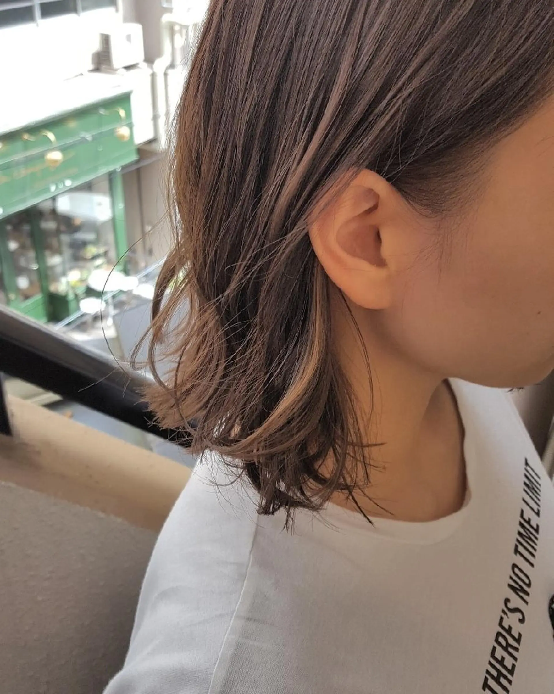 ミディアム カラー ハイライトカラー ハイライト カット トリートメント 🔳髪質改善🔳 岡本陽のヘアスタイル