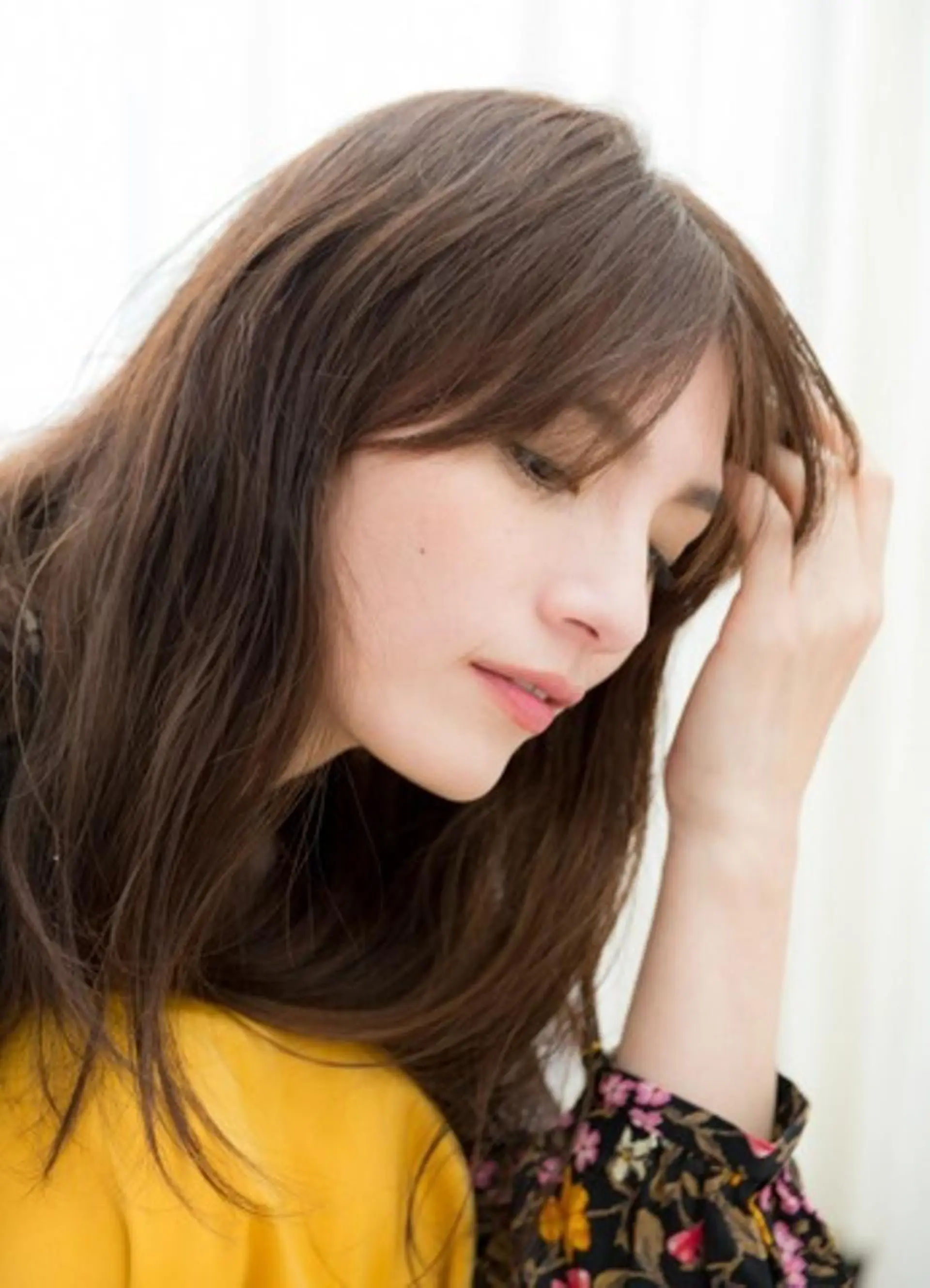 セミロング カラー ベージュカラー モカベージュ beauty: beast 中目黒店のヘアスタイル