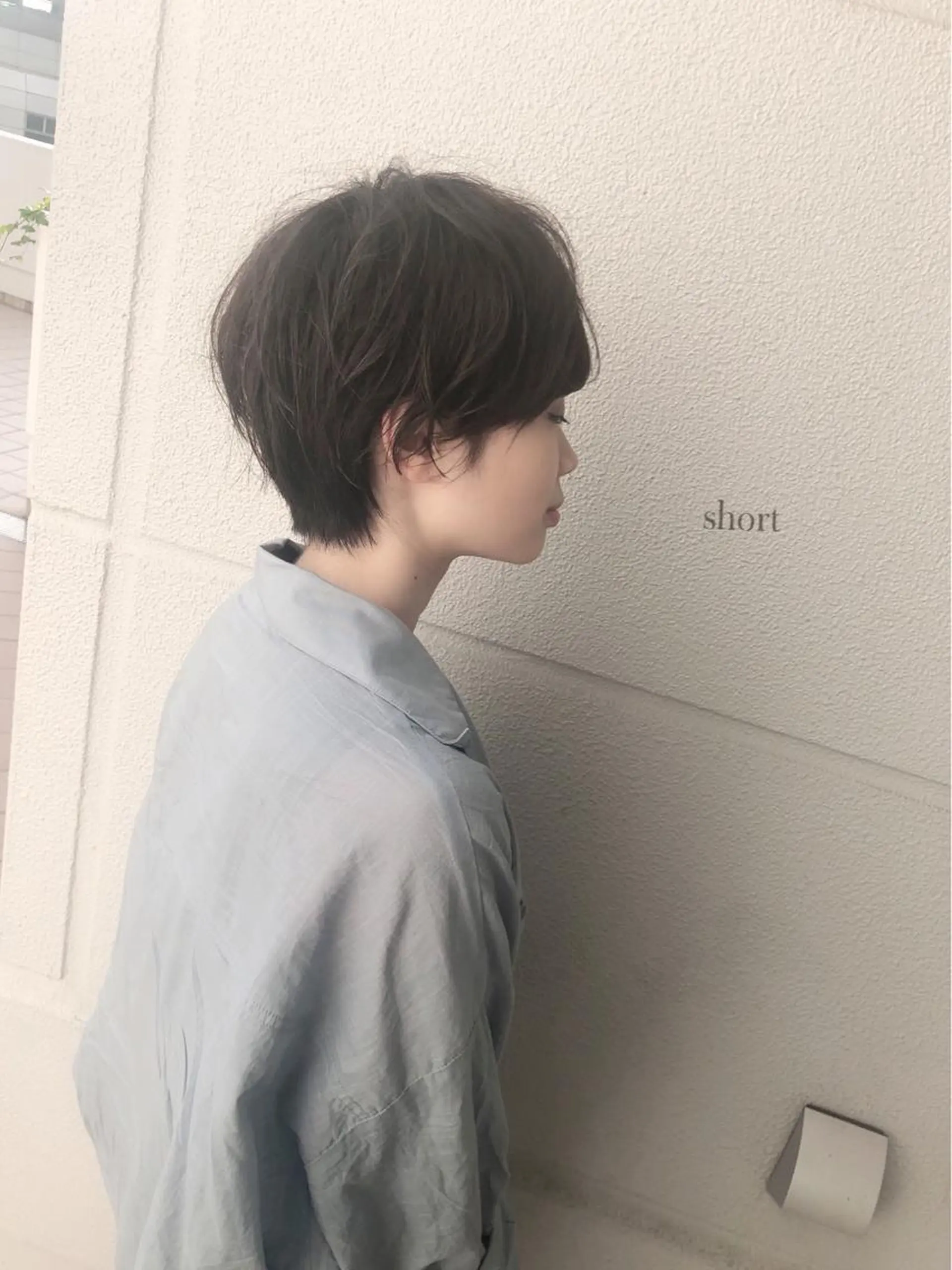 ショート 岸川 恭子のヘアスタイル