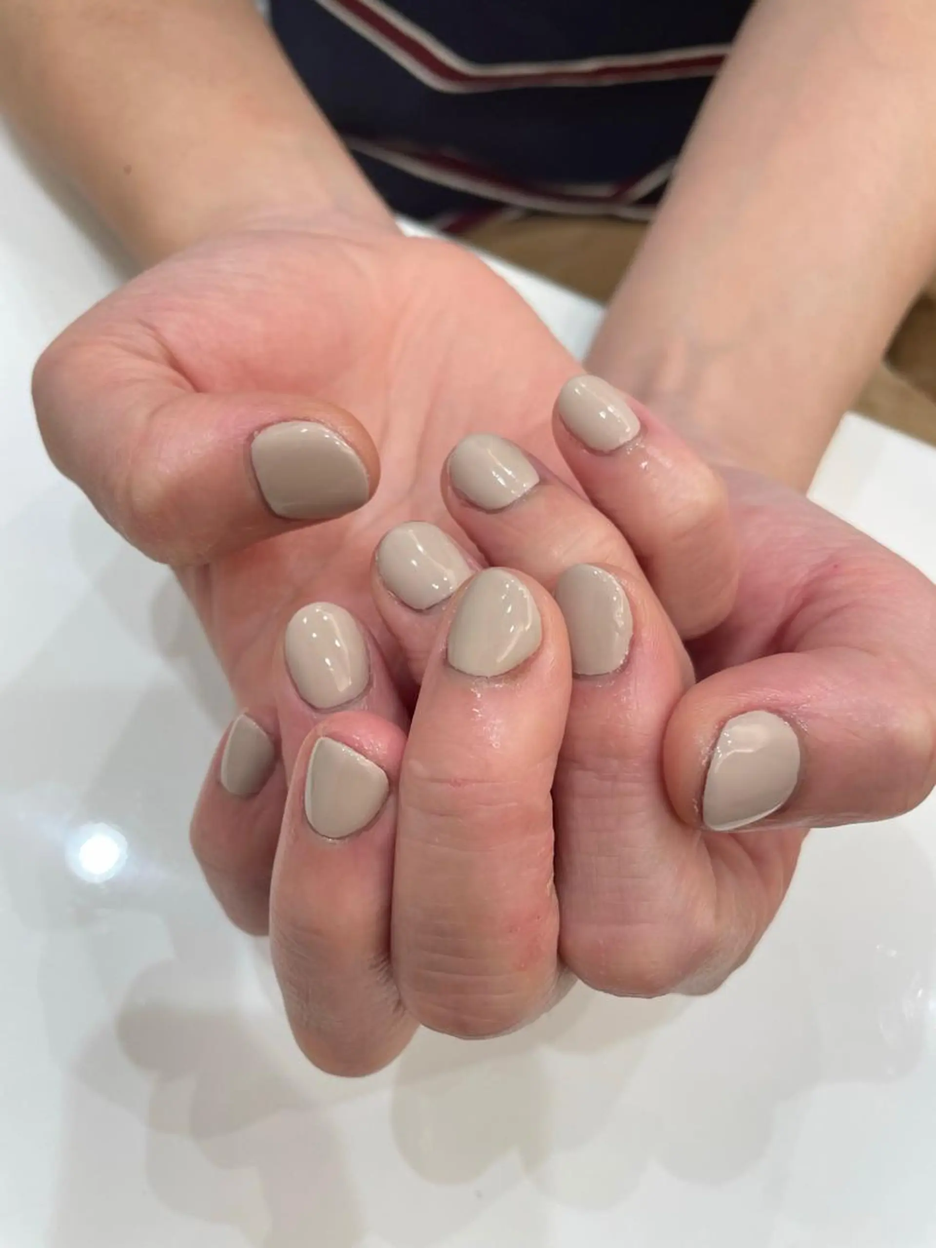 メンズ ネイル ジェルネイル メンズネイル ワンカラーネイル BeGent.所属・To... MAOの眉毛・アイブロウイメージ