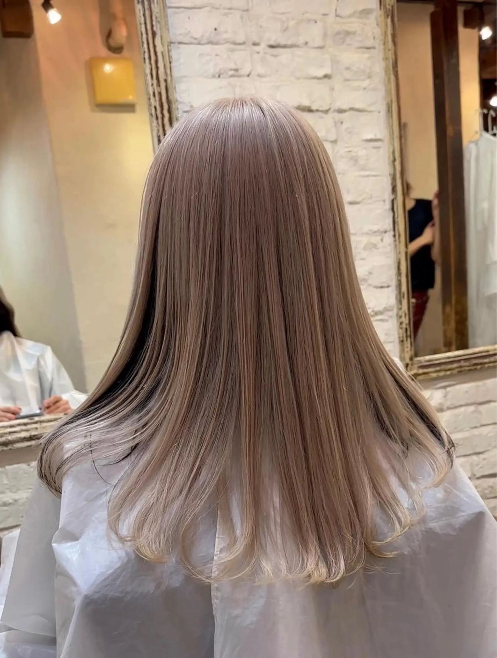 ロング ヘアカラー Belle 新宿所属・清野　花音/ レイヤーカットのヘアスタイル