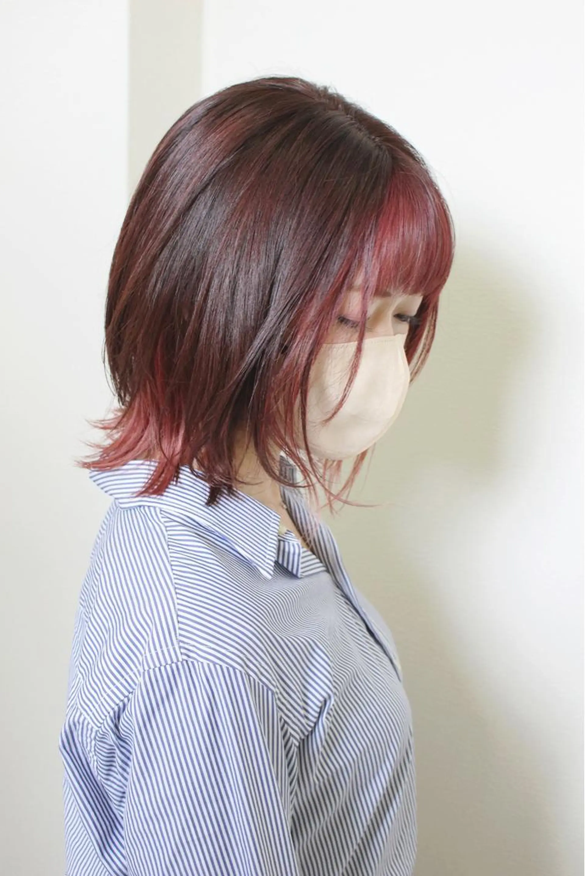 ミディアム カラー ミストバング ブラウンカラー  フェイスフレーミング インナーカラー ピンクカラー ヘアカラー 土居 正季のヘアスタイル