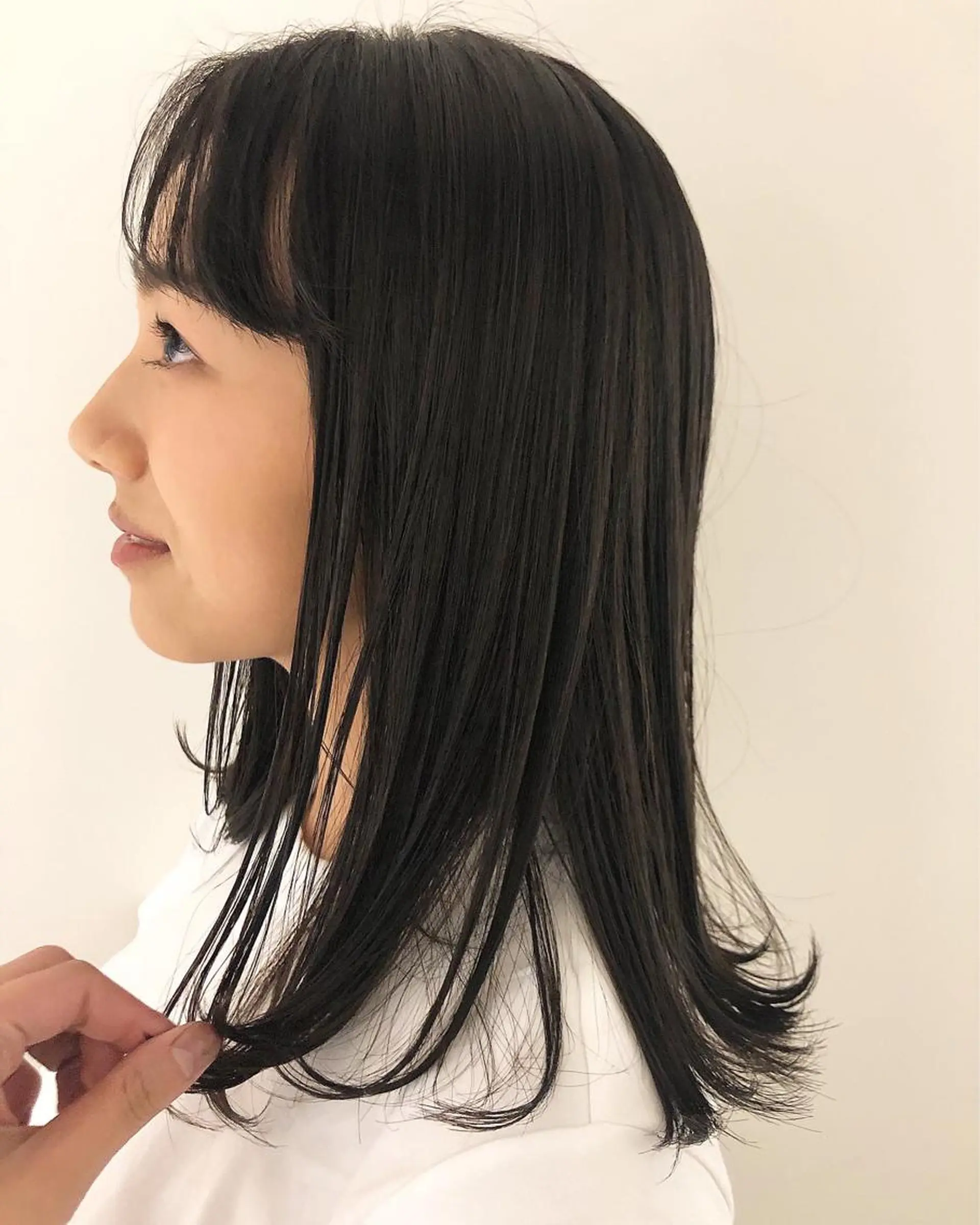 ミディアム oma　袮次金 鈴香のヘアスタイル