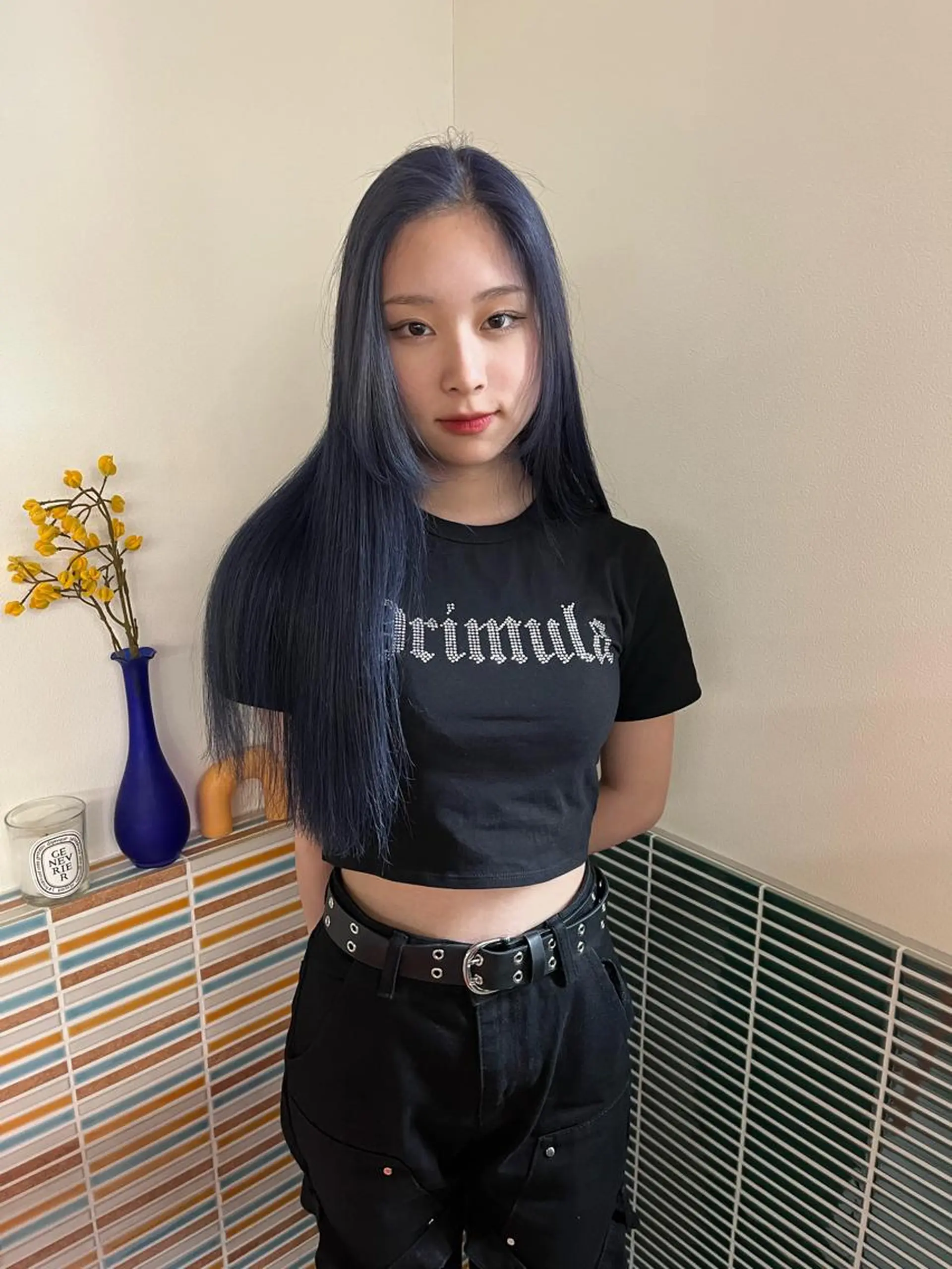 ロング カラー ブリーチ ブルーカラー ブルーラベンダー ラベンダーカラー ヘアカラー トリートメント 🩷ハイトーン透明感 レイヤー🩷ユリカのヘアスタイル