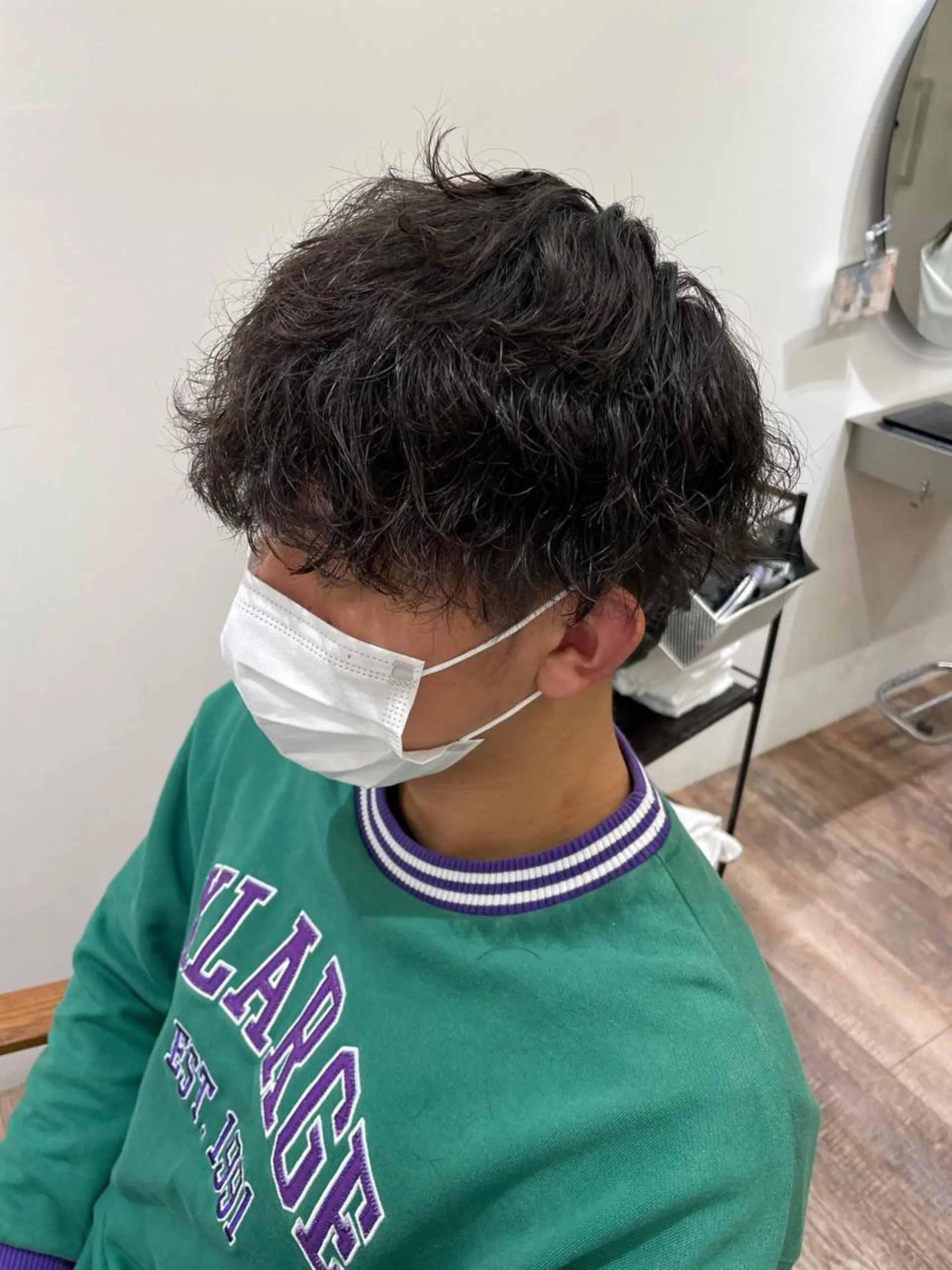 パーマ メンズ 鎌田 春菜のヘアスタイル